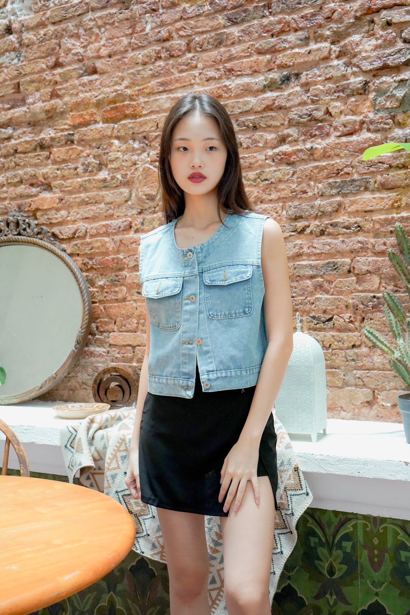 Gemma Denim Vest Jacket (Light denim)