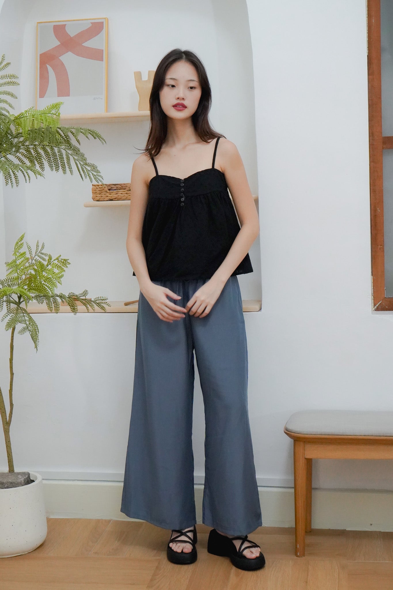 Bethany Eyelet Babydoll Top (Black)