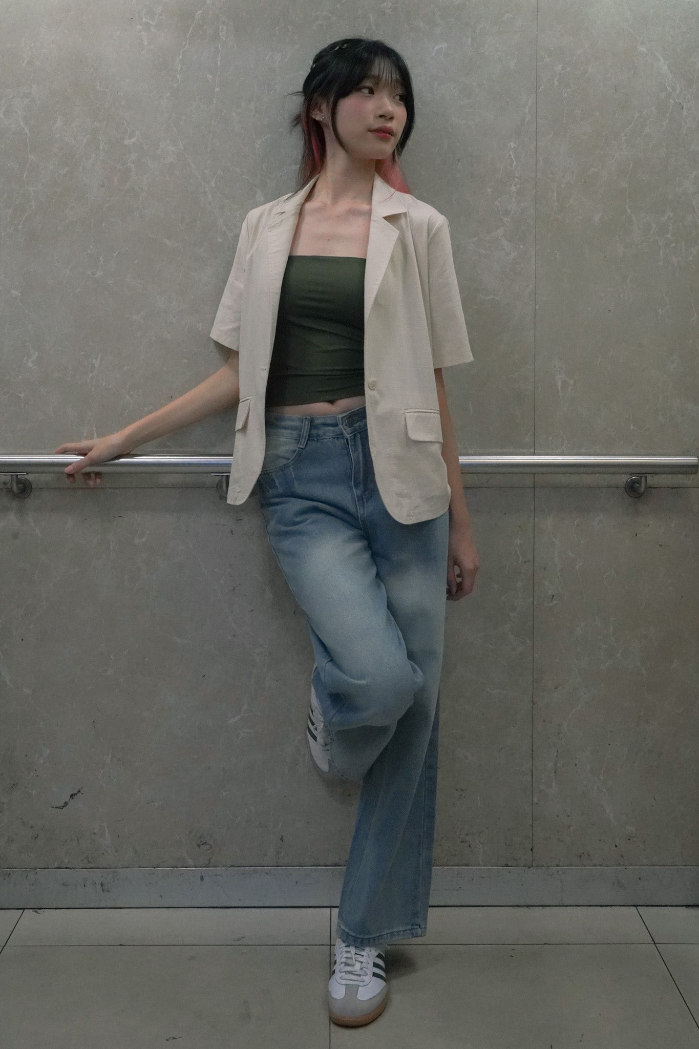 Nell Casual Short-Sleeved Beige Blazer