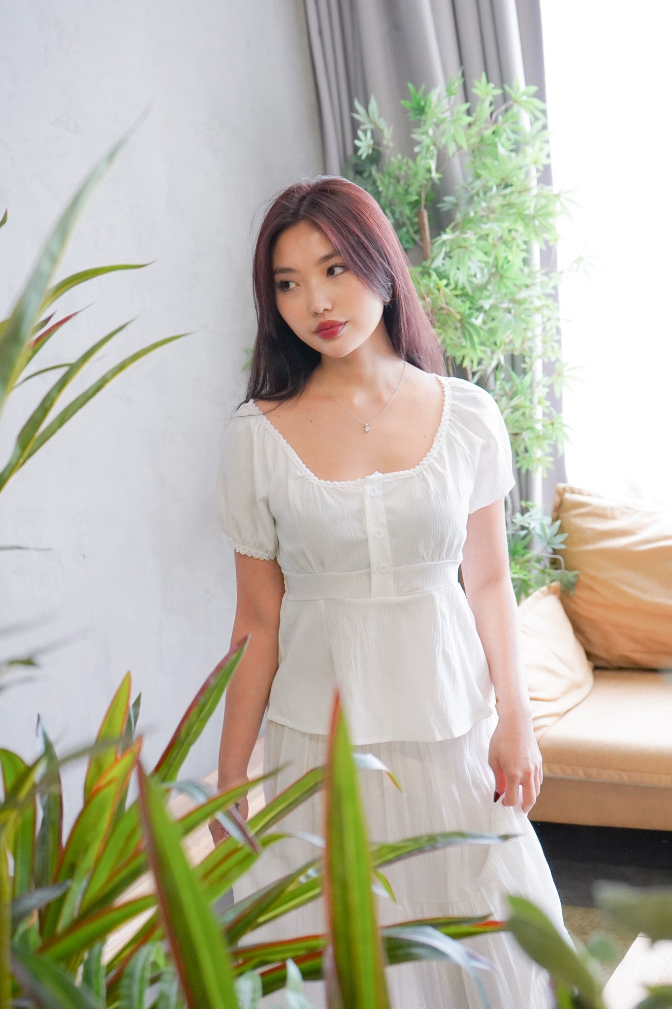 Beryl White U-neck Puff Sleeve Top