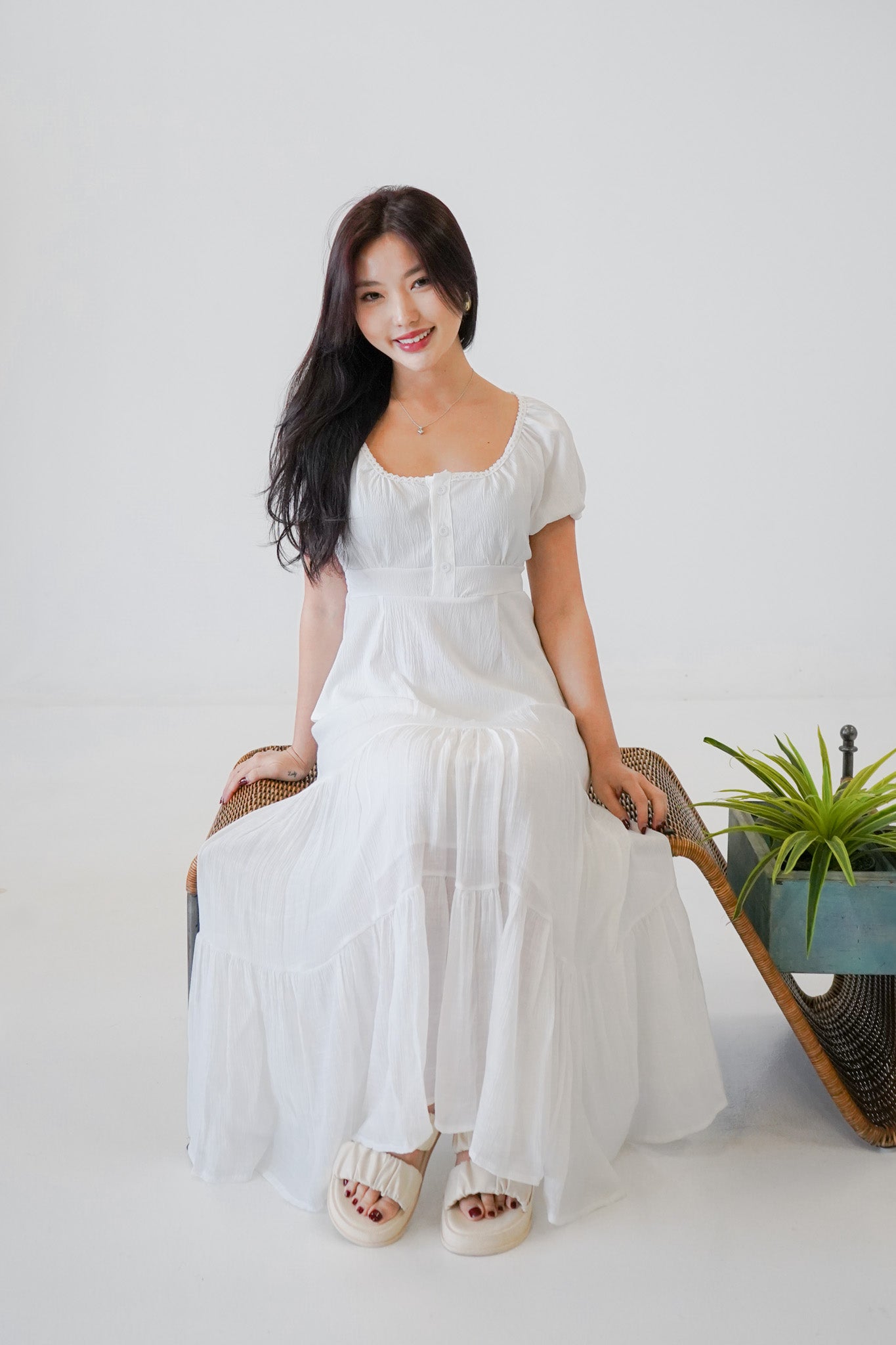 Beryl White U-neck Puff Sleeve Top