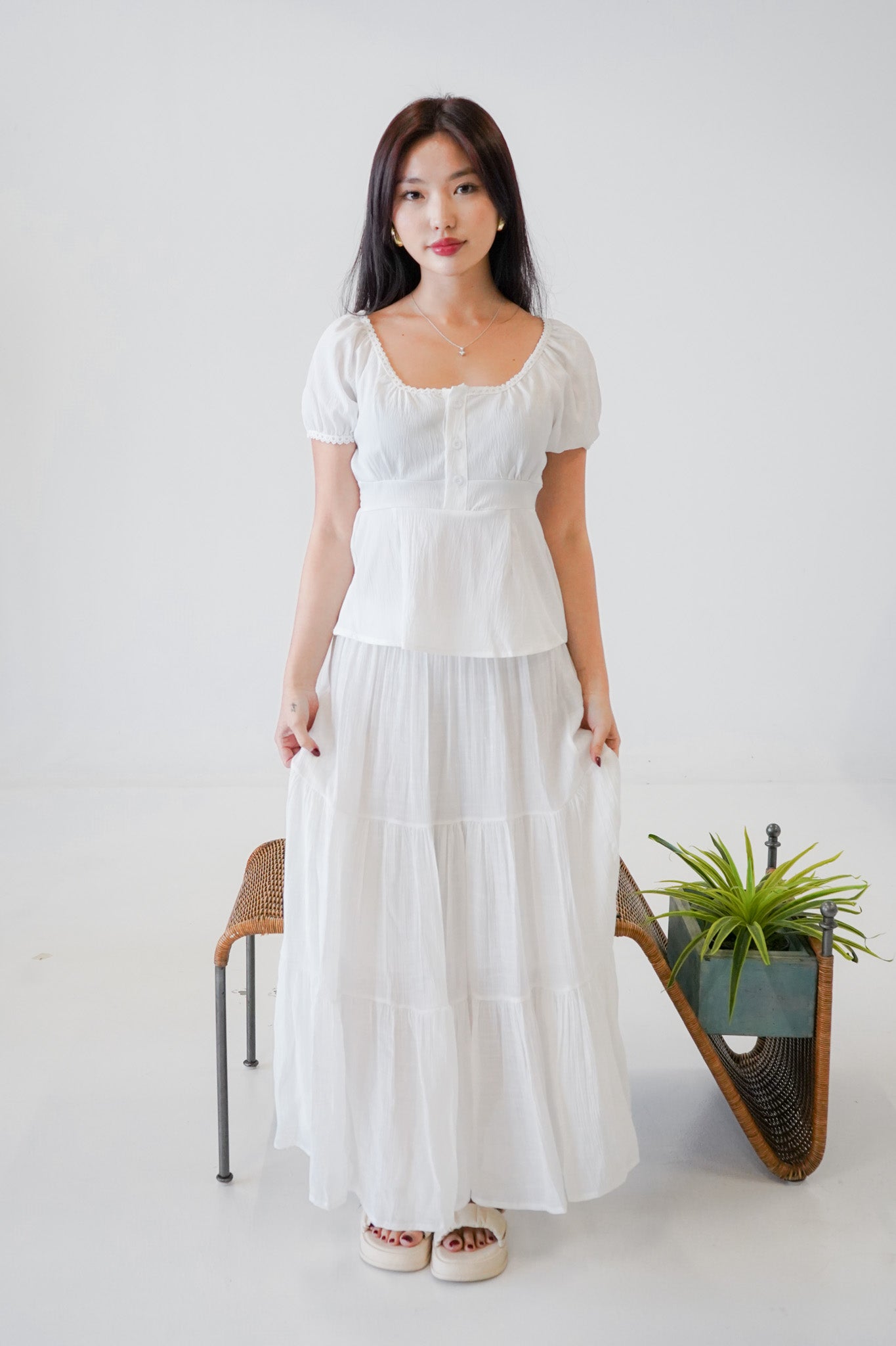 Beryl White U-neck Puff Sleeve Top