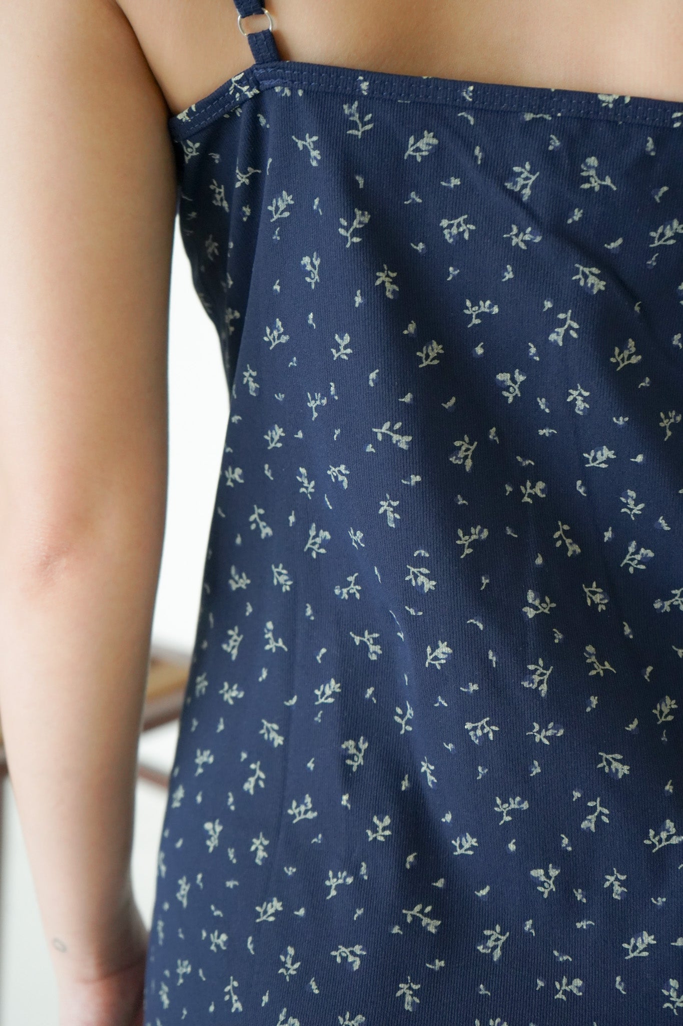 Lara Navy Mini V-neck Floral dress