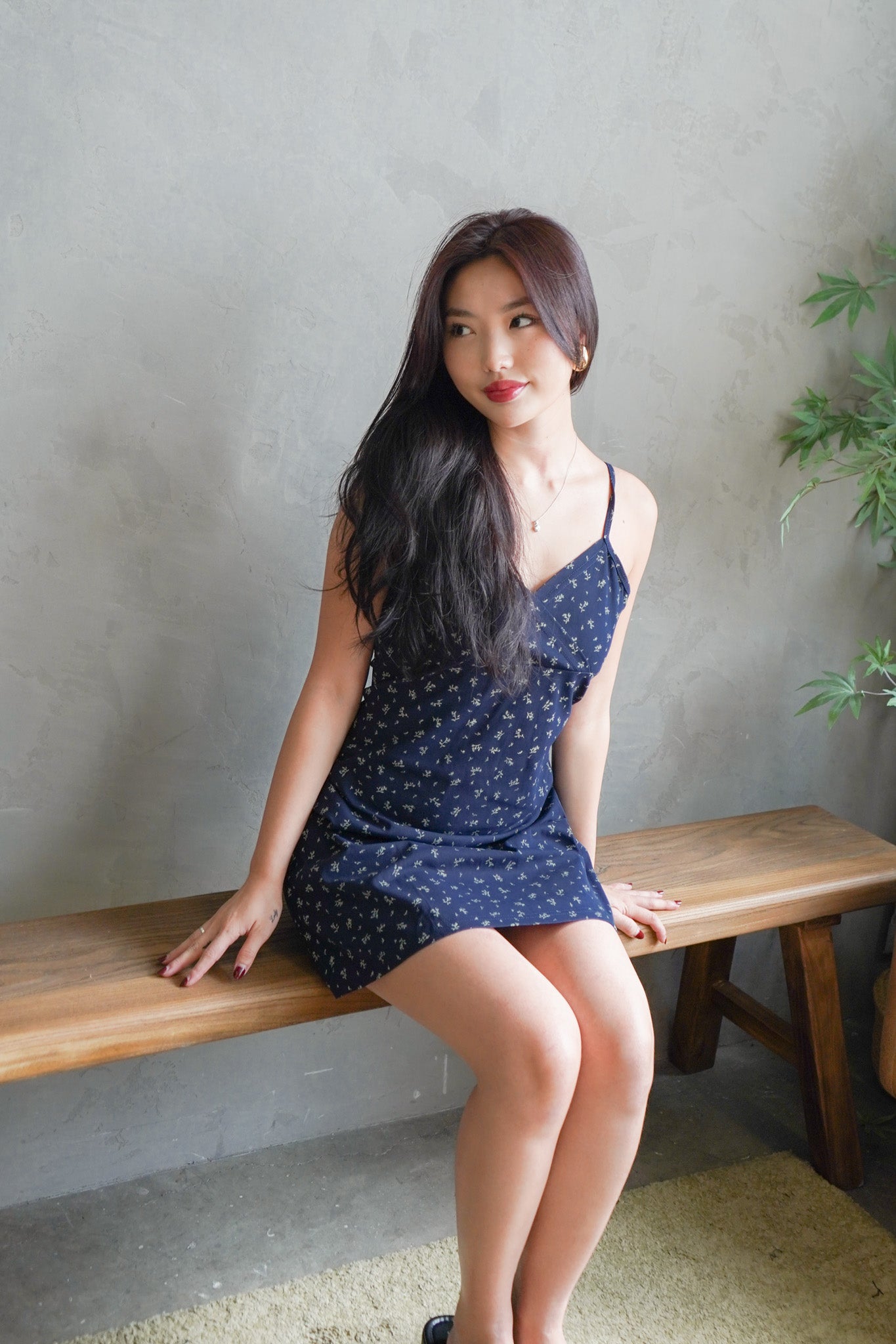 Lara Navy Mini V-neck Floral dress