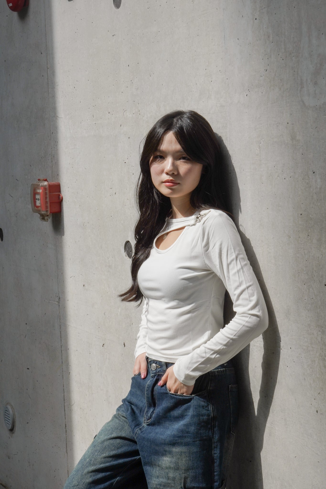 Kinsley Keyhole Long Sleeve Top (White)