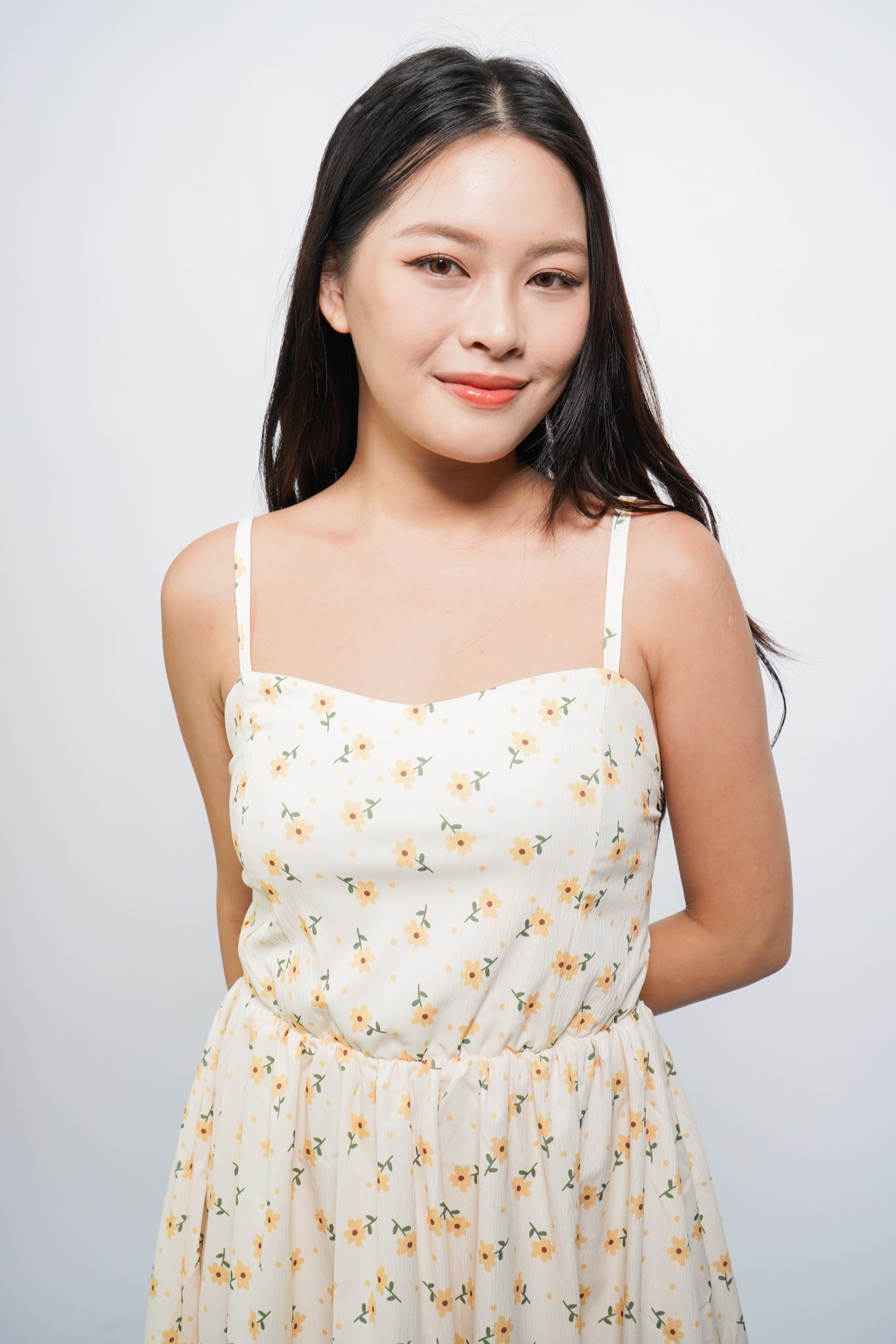Timea Sunny Floral Midi Dress