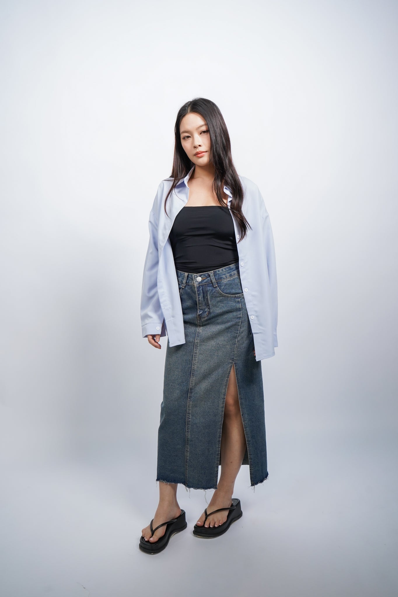 Amiya Classic Button Down Shirt (Blue)