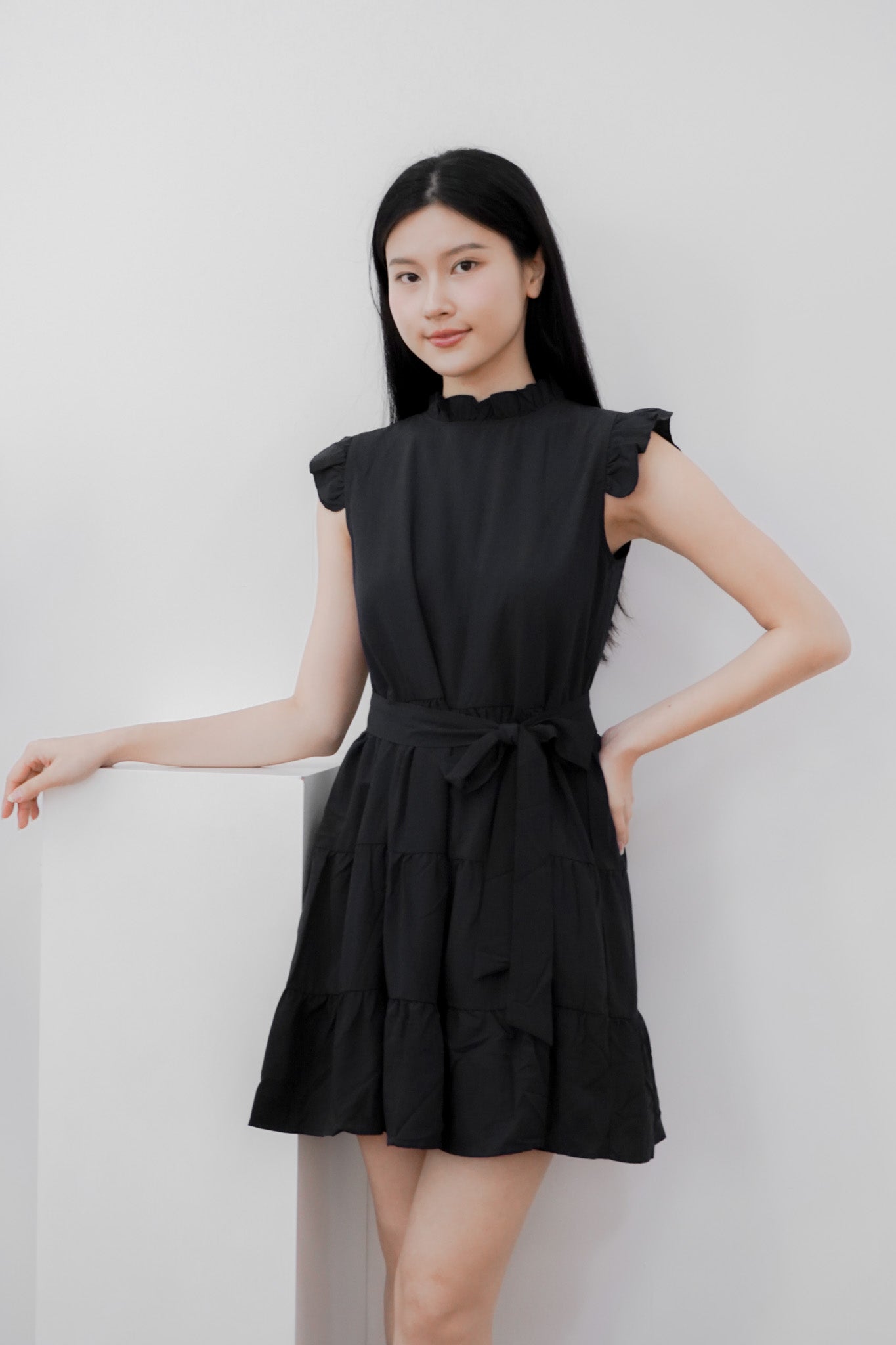 Sofia Flutter Ruffles Tiered Dress (Navy/ Black)