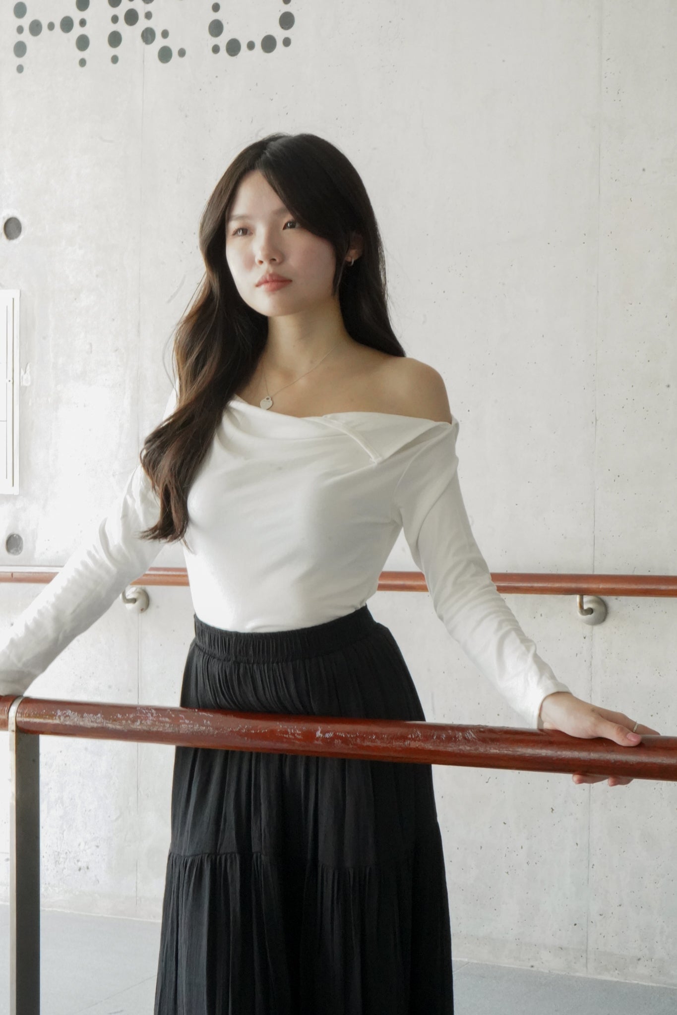 Hannah Asymmetrical Top (White)