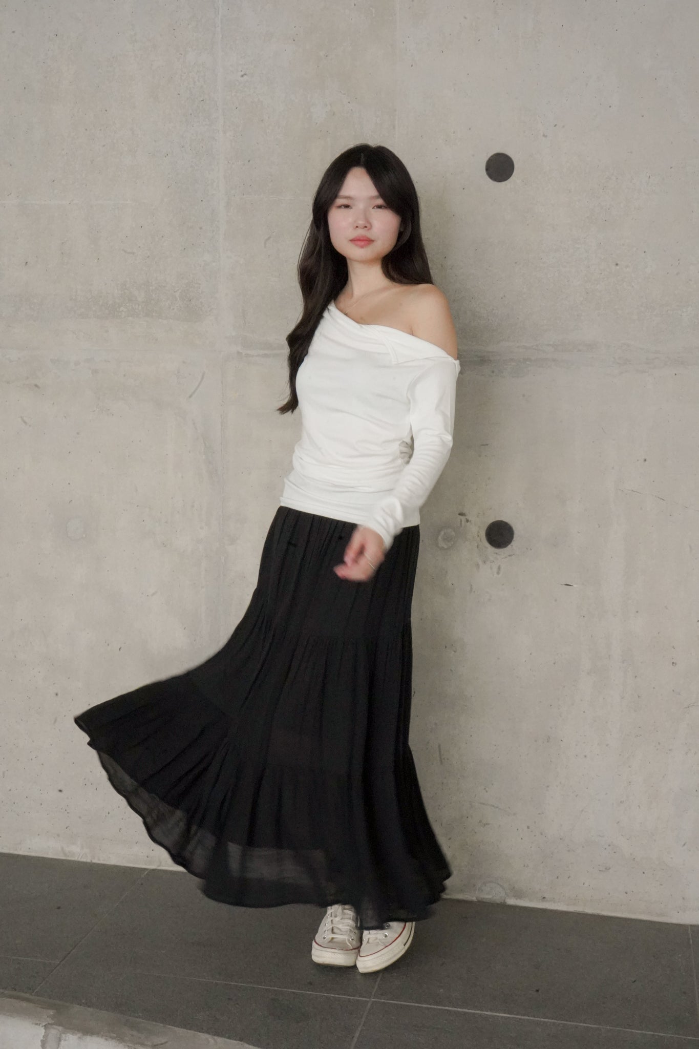 Leah Linen Tiered Skirt (Black)