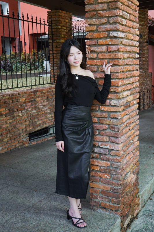 Emery Faux Leather Pencil Skirt (Black)
