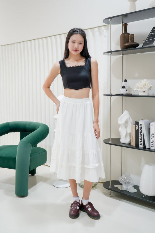 Lacie Sleeveless Crop Top (Black)