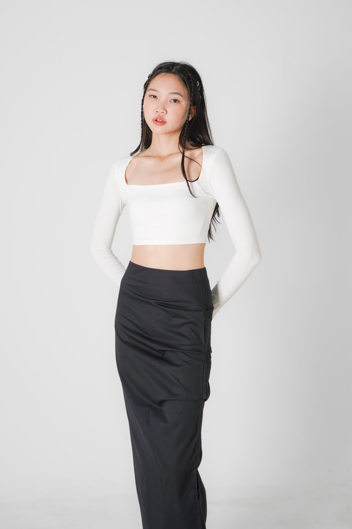 Shea long sleeve crop top (White)