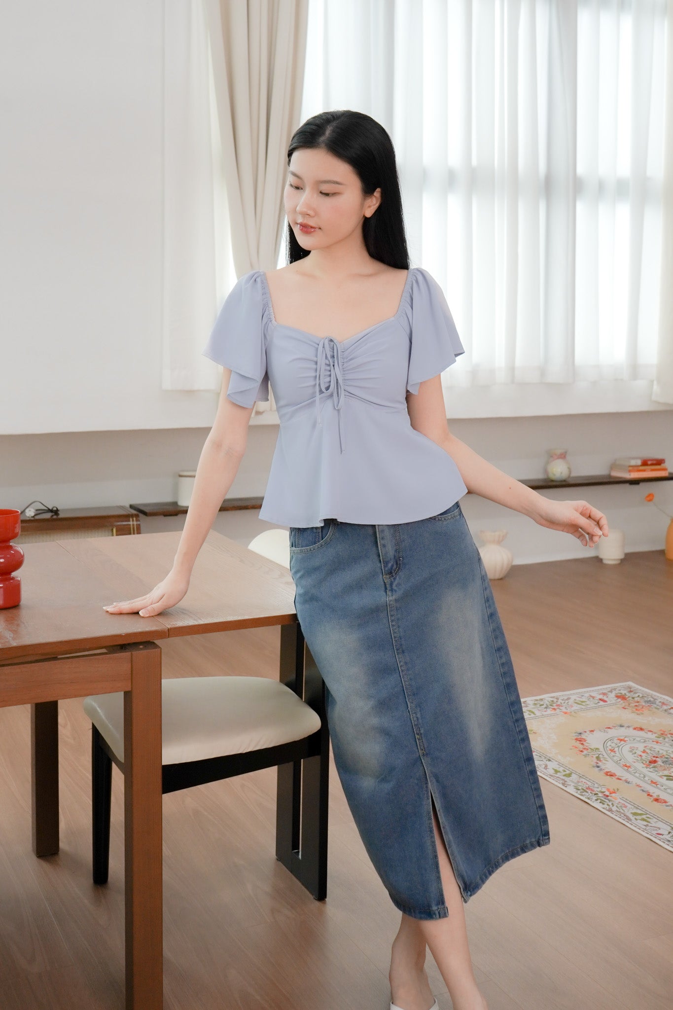 Aria Flutter Sweetheart Top (Pastel Blue)