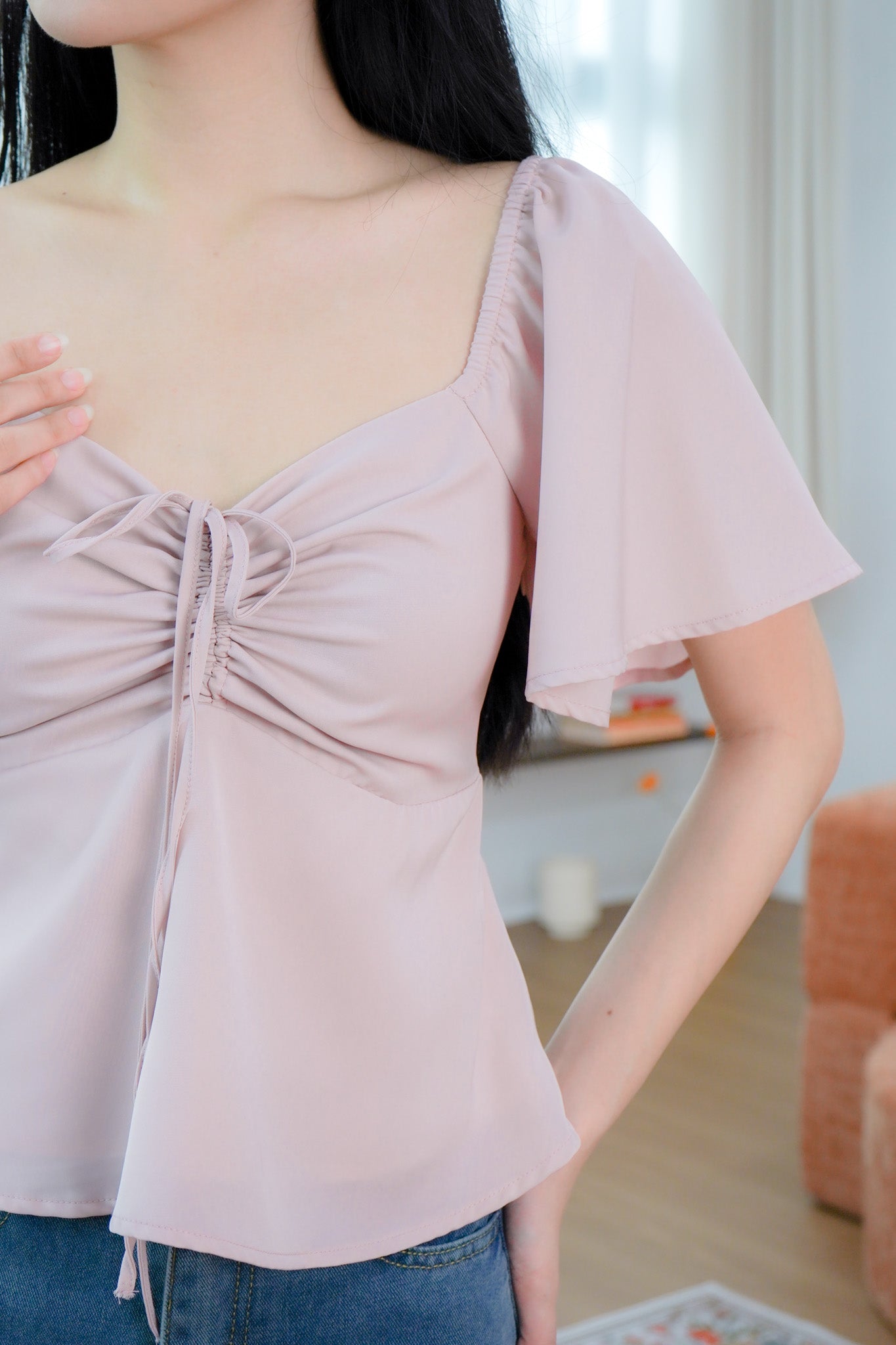 Aria Flutter Sweetheart Top (Pastel Pink)
