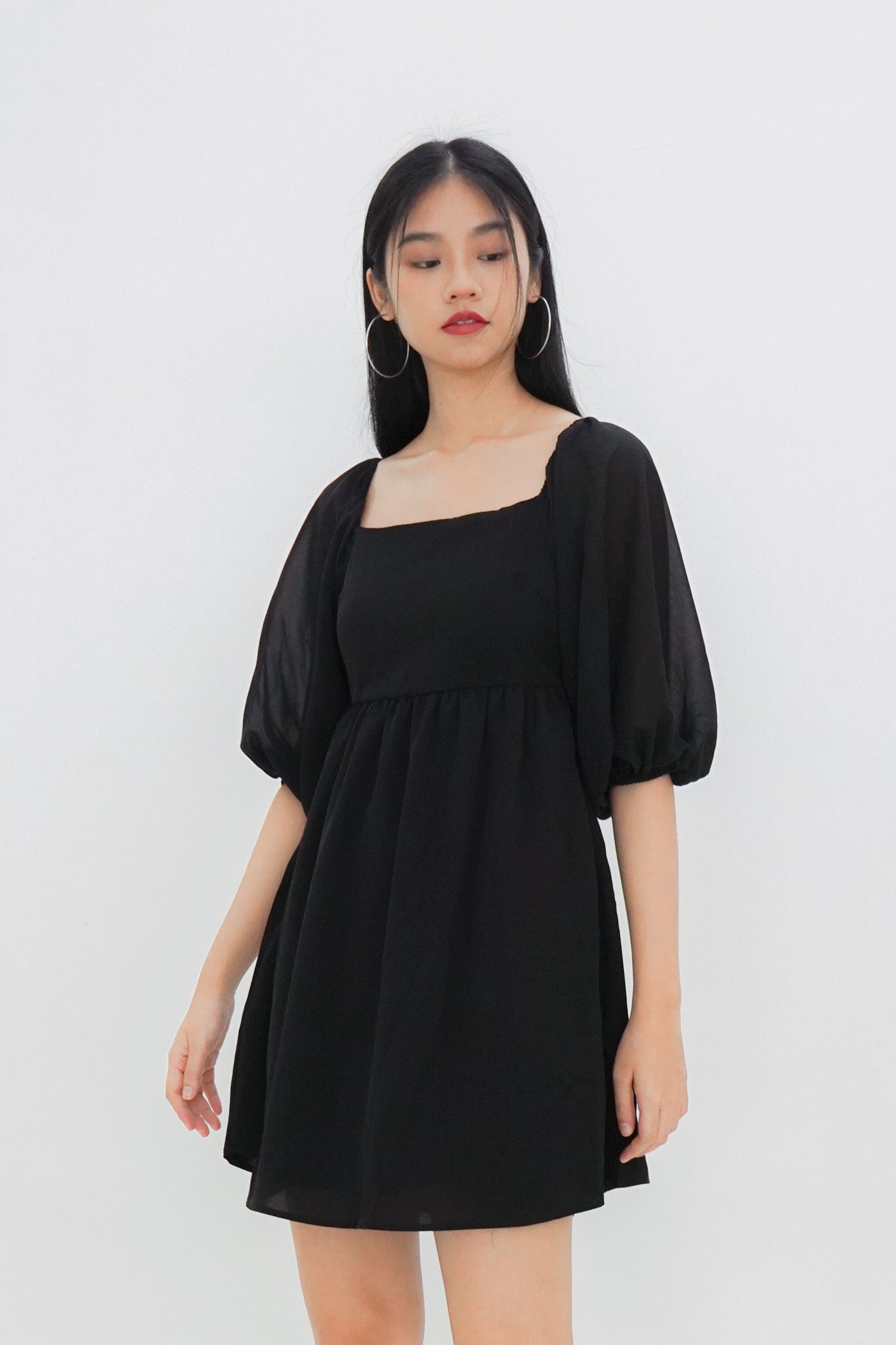 Sienna Half-sleeve Babydoll Dress (Black)