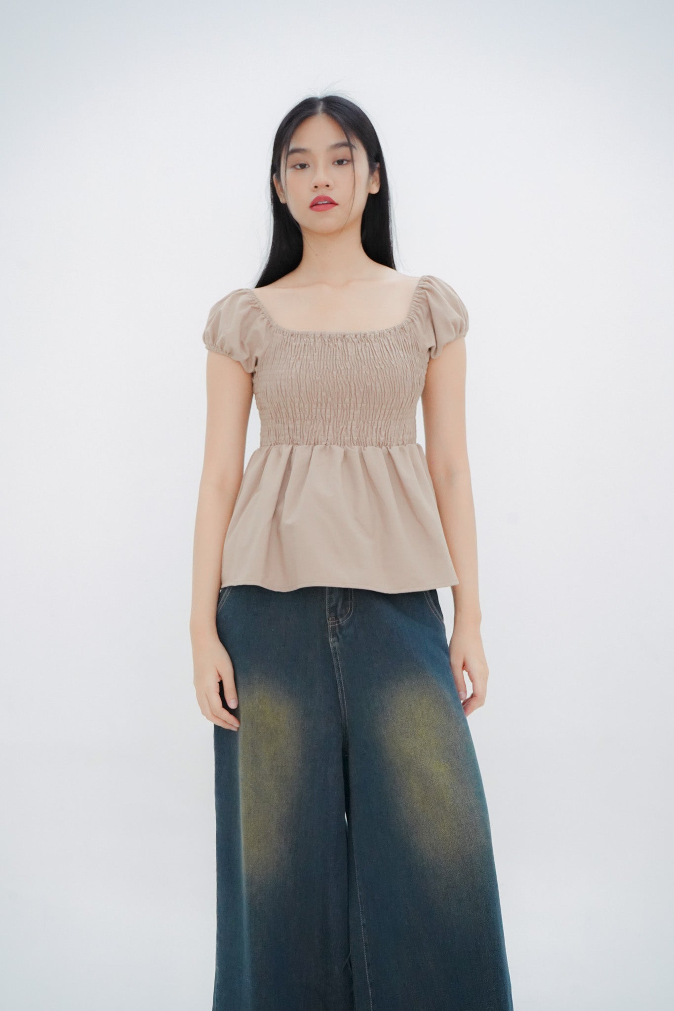 Gia Smocked Puffed Cap-Sleeve Top (Khaki)
