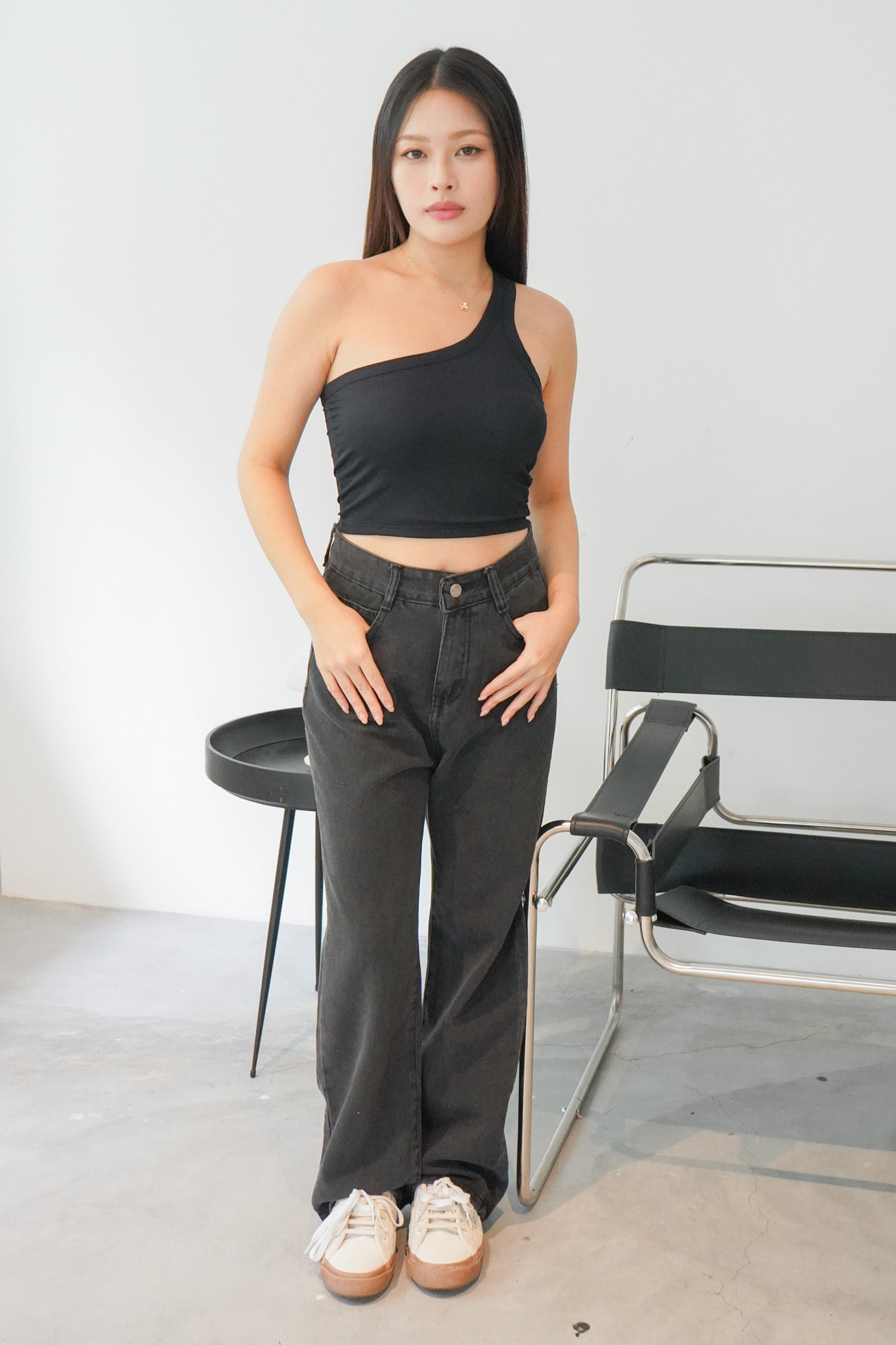 Rosalind High Waisted Straight Leg Jeans (Greyish-black)