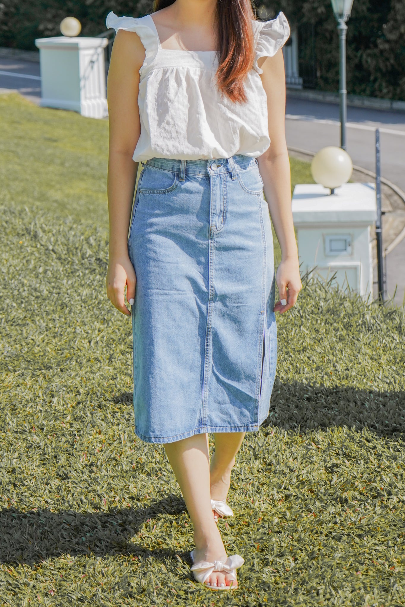 Layla Midi Denim Pencil skirt (mineral wash)