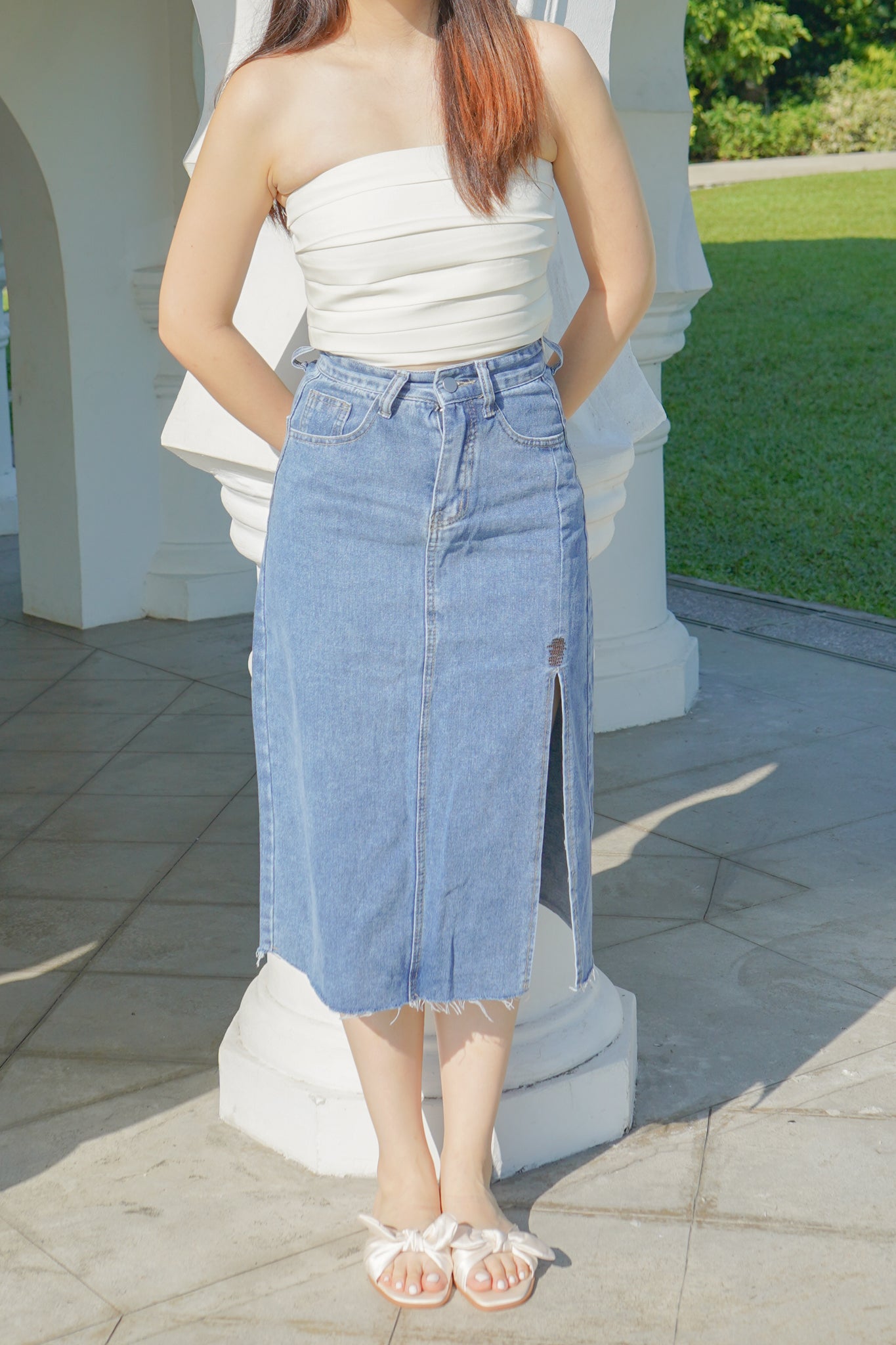 Carol Midi Denim Skirt (mid wash)