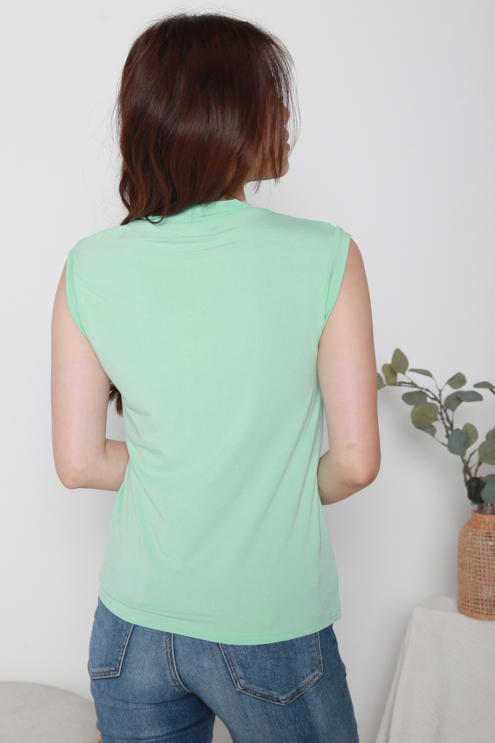 Basic Sleeveless Funnel Neck Top
