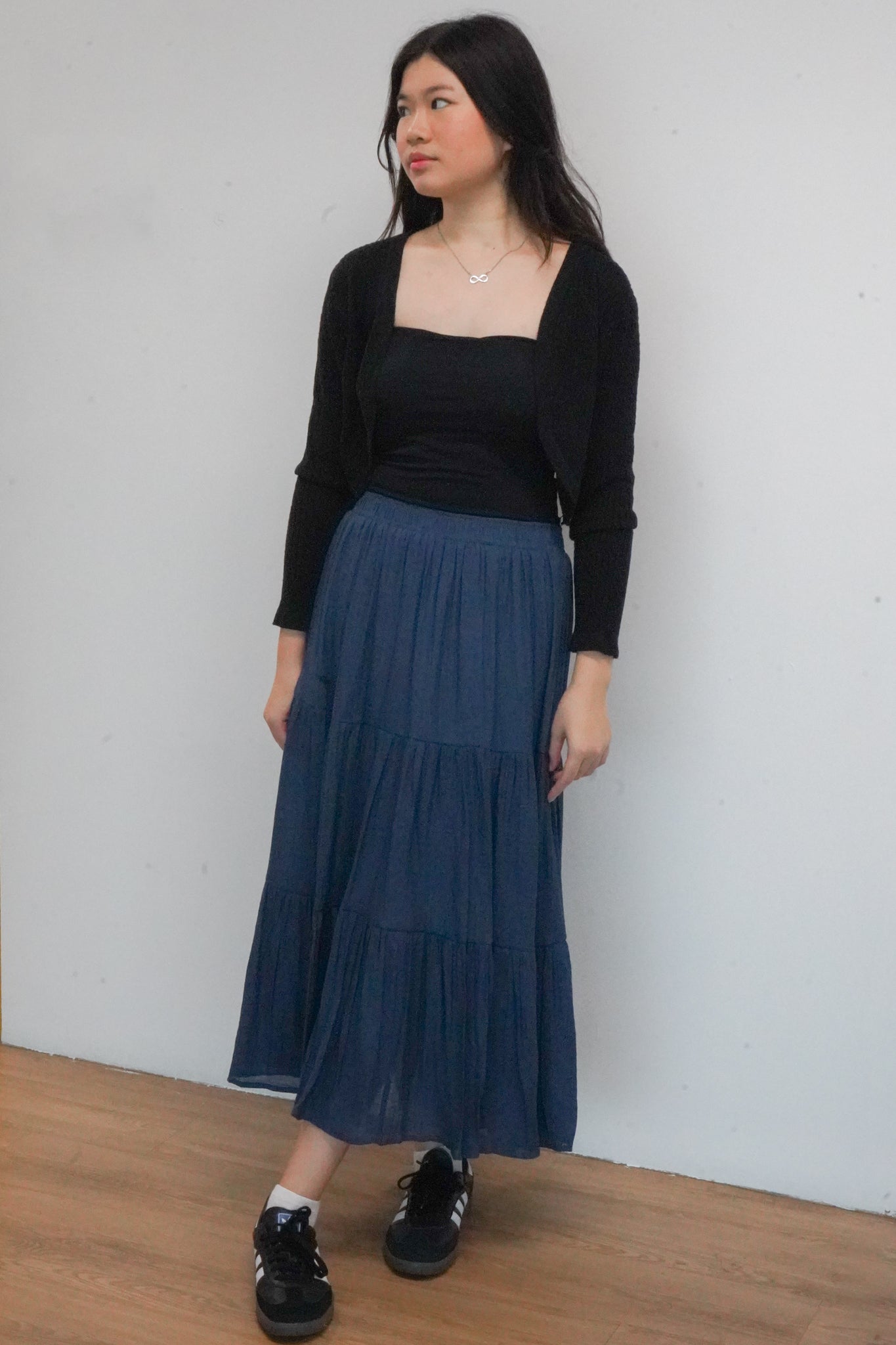 Leah Linen Tiered Skirt (Navy)