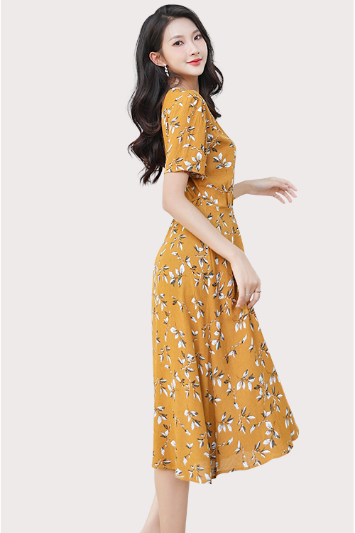 Short-sleeved Wrap Dress