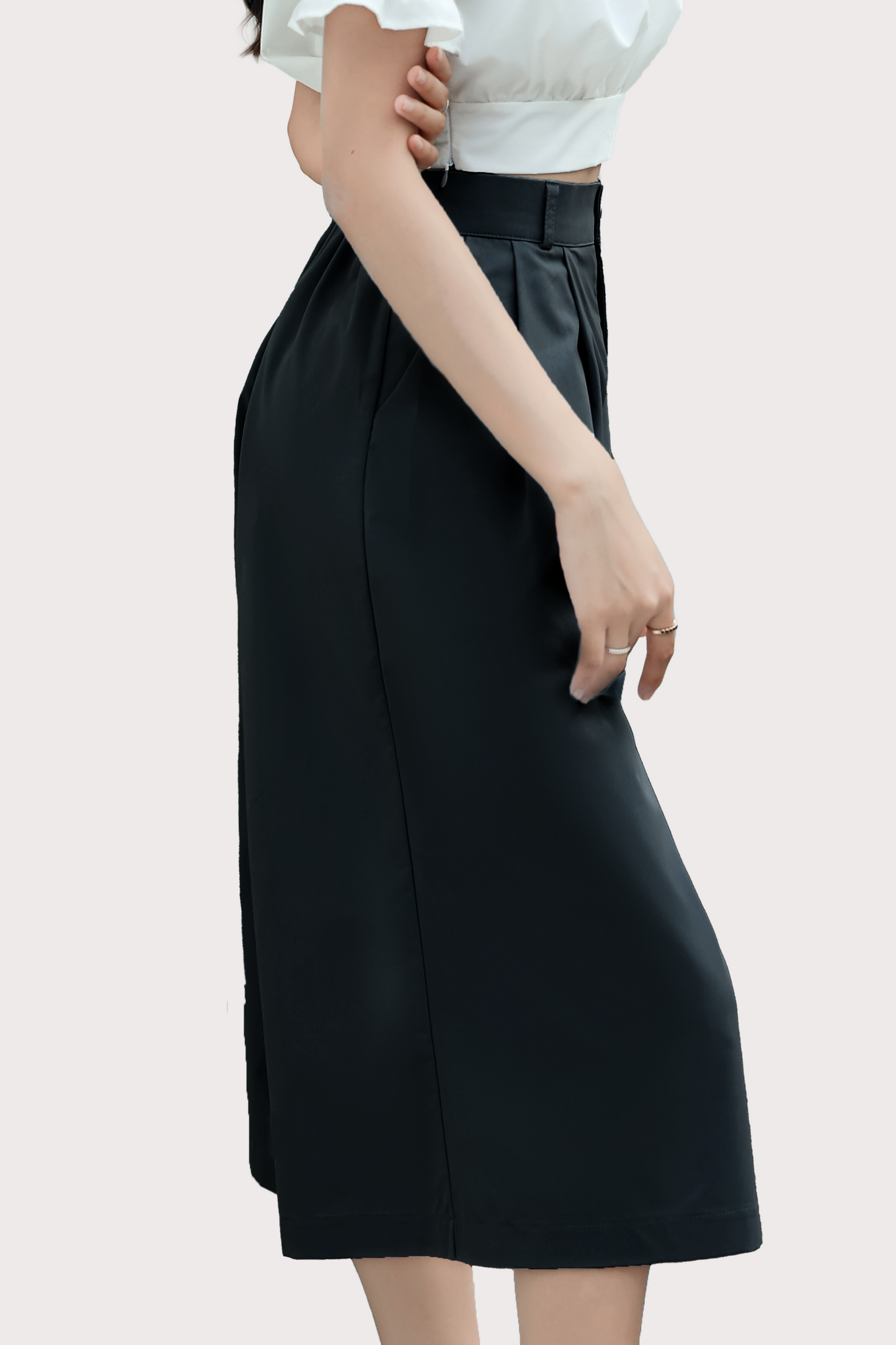 Basic Wide Leg Cropped Pants
