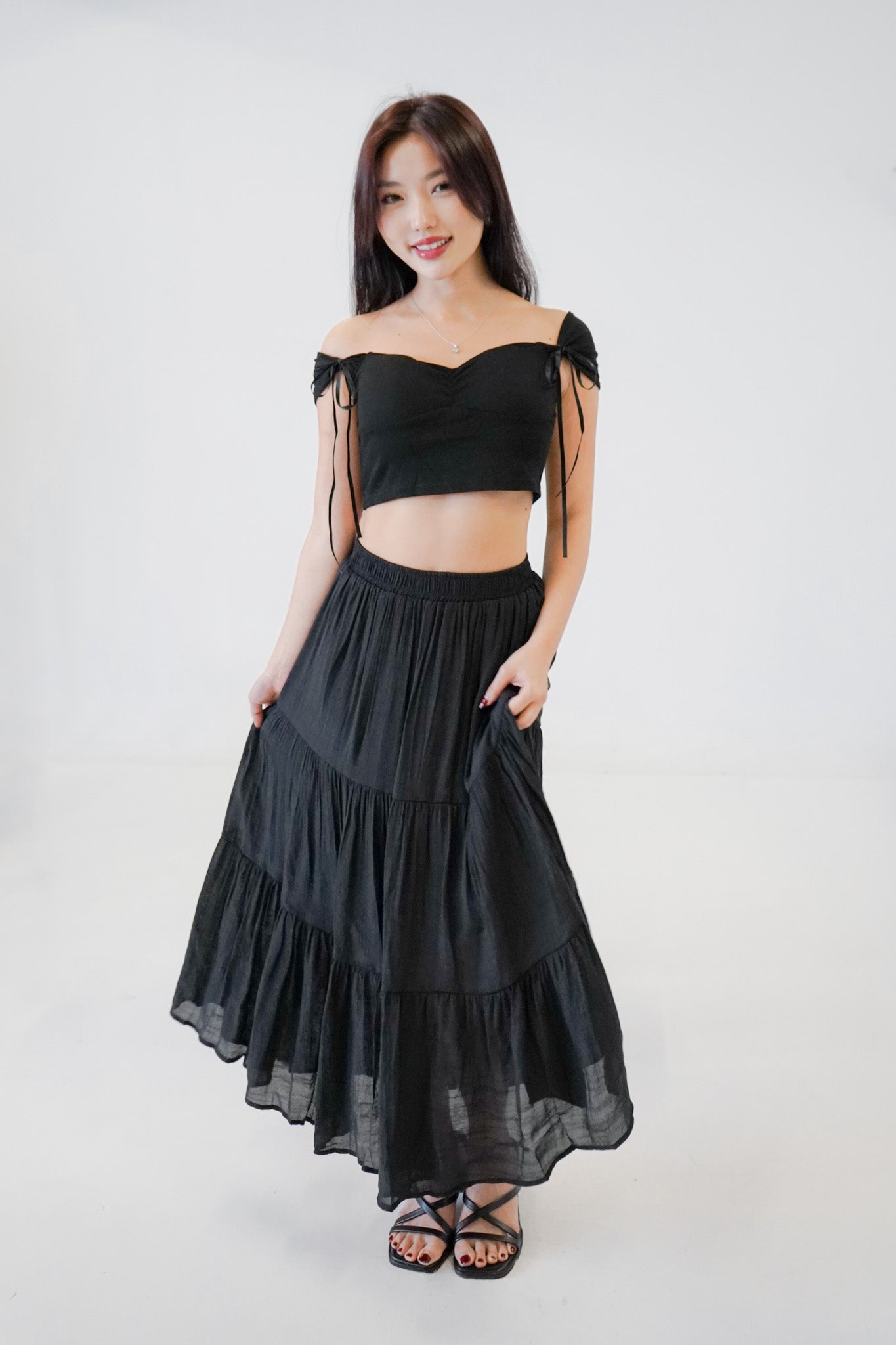 Nemy Padded Off Shoulder Top (w ribbons) (Black)