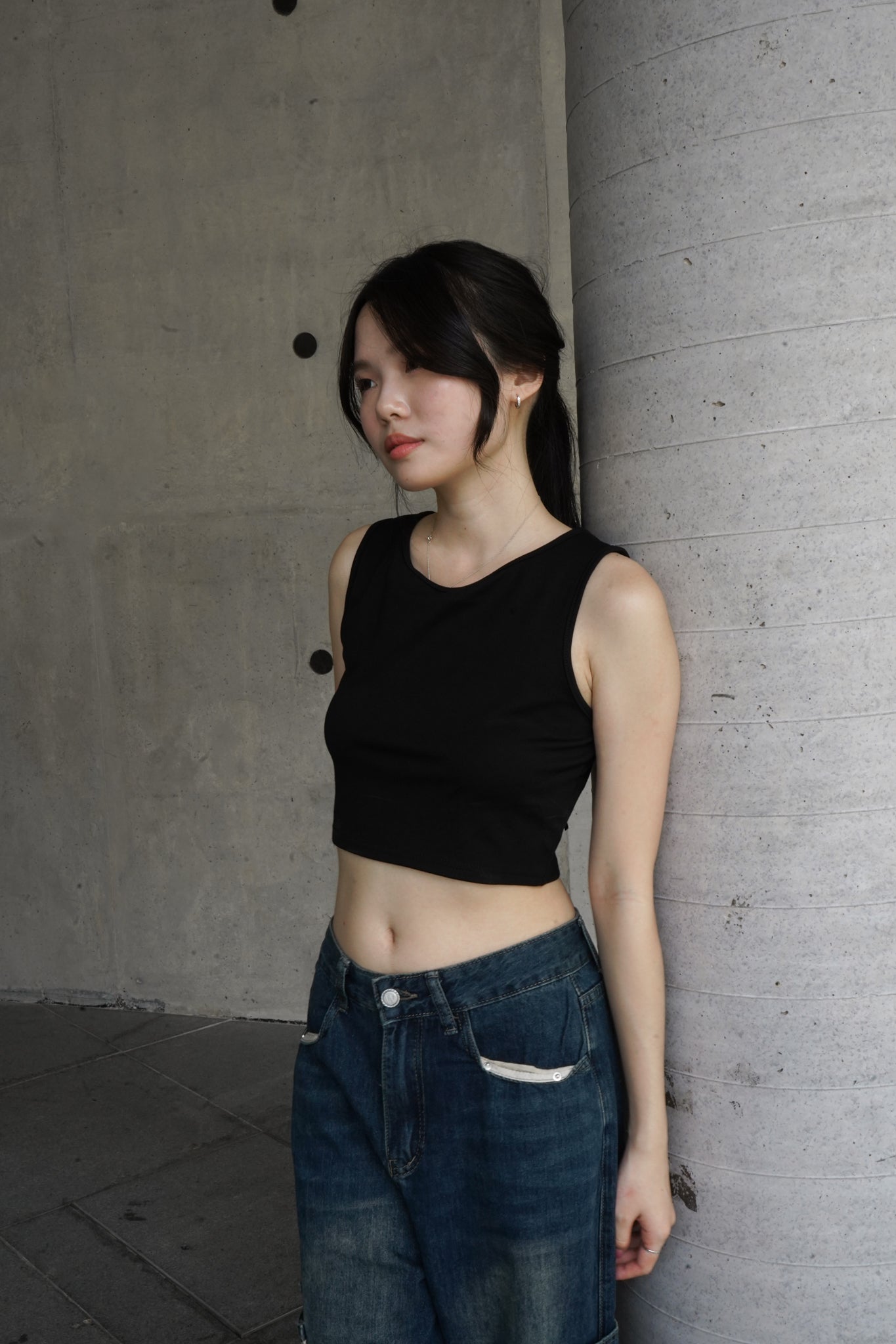 Cordelia Backtie Crop Top (Black)