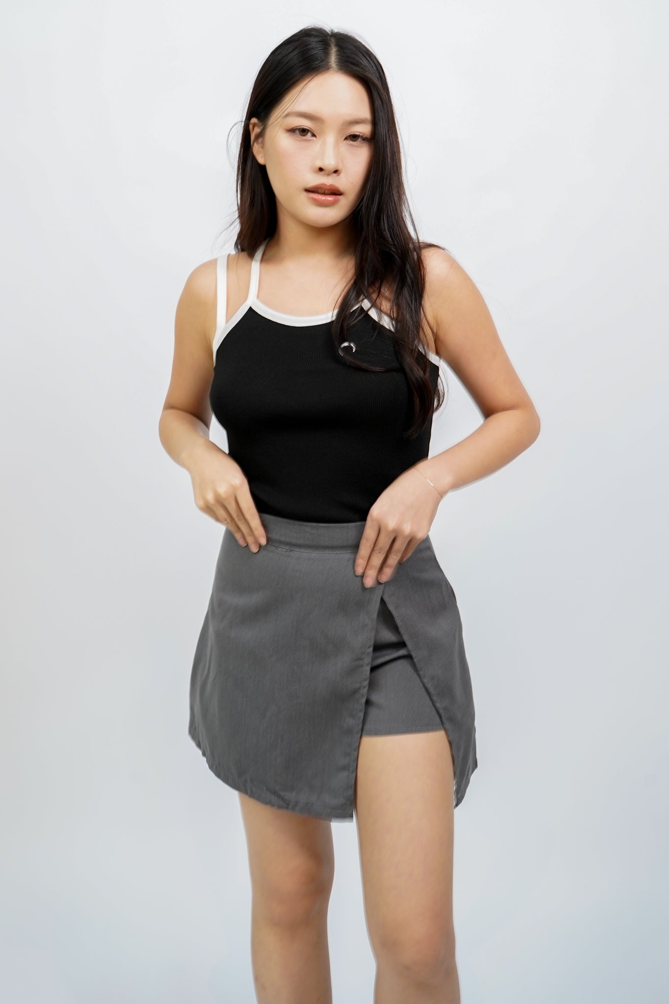 Yves Twist Front Skort (Slate grey)