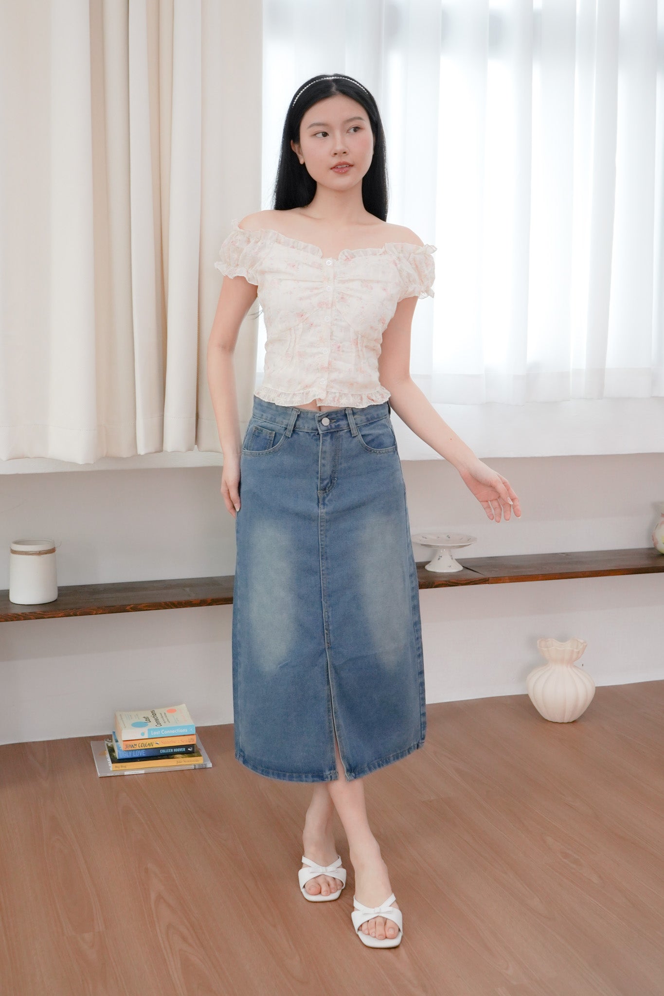 Stella soft pink floral off-shoulder top (cream)