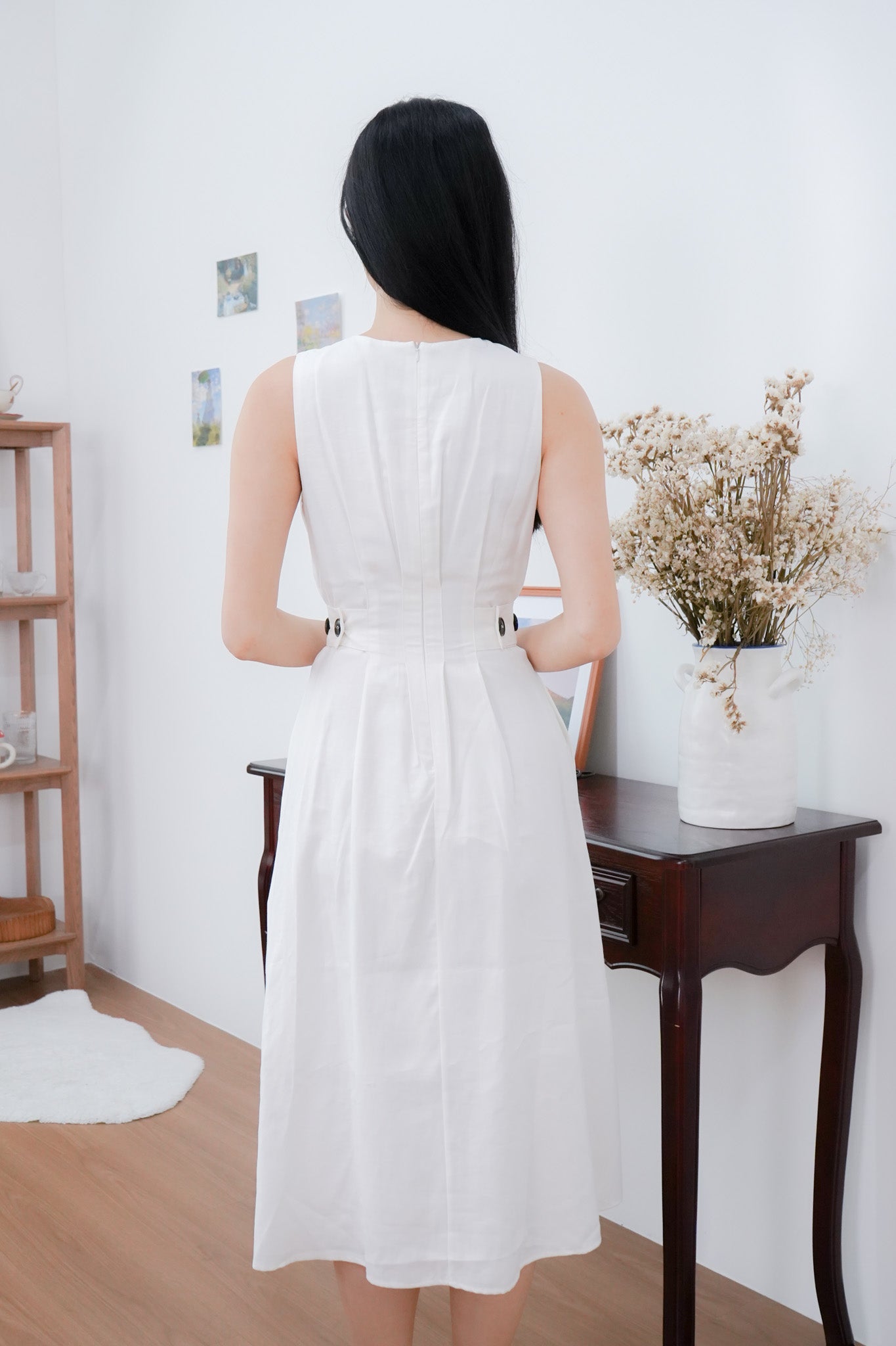Lynn Retro Pleated Sleeveless Midi Dress