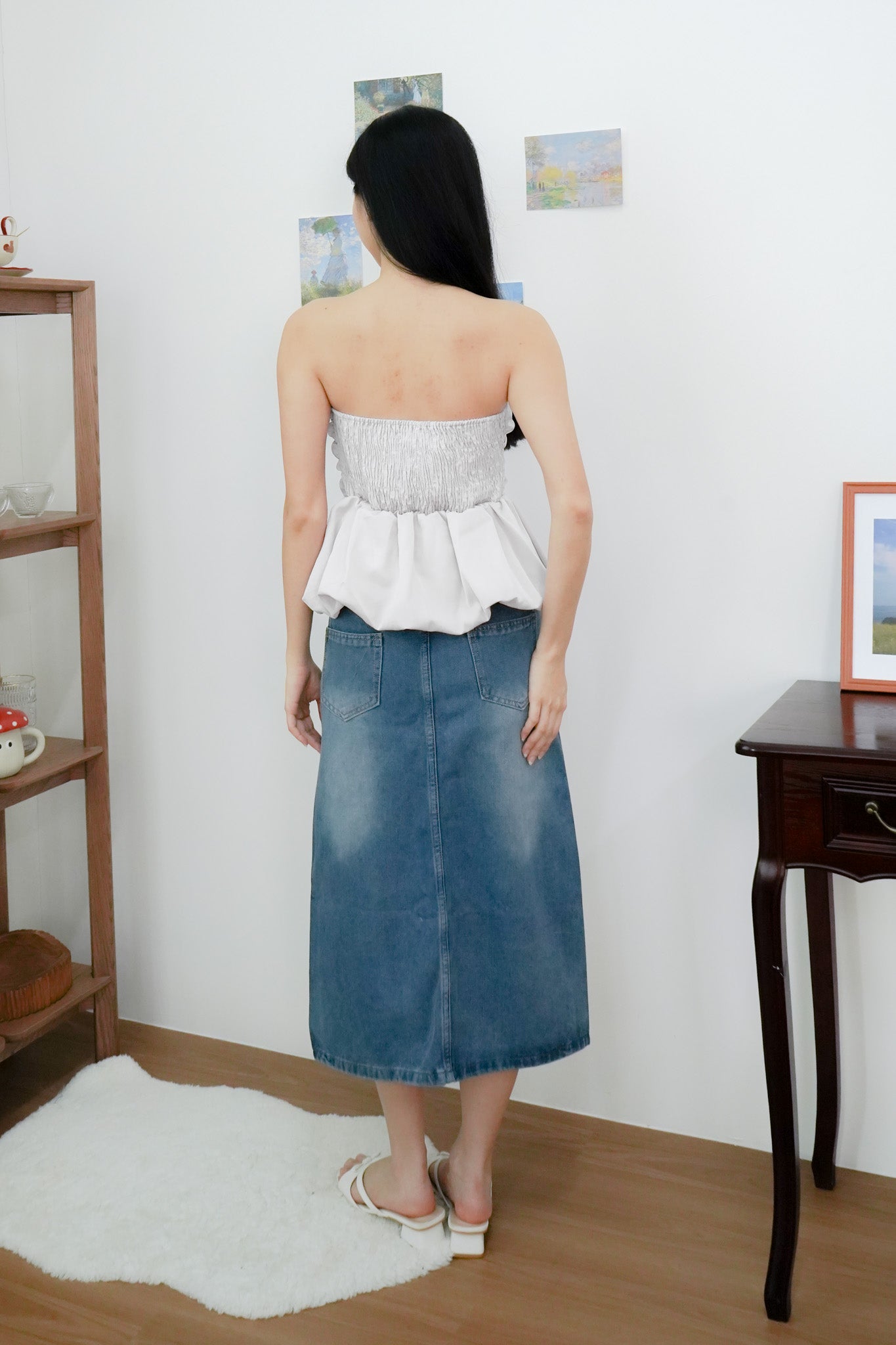 Arden Bubble Hem Ruched Tube Top (White)