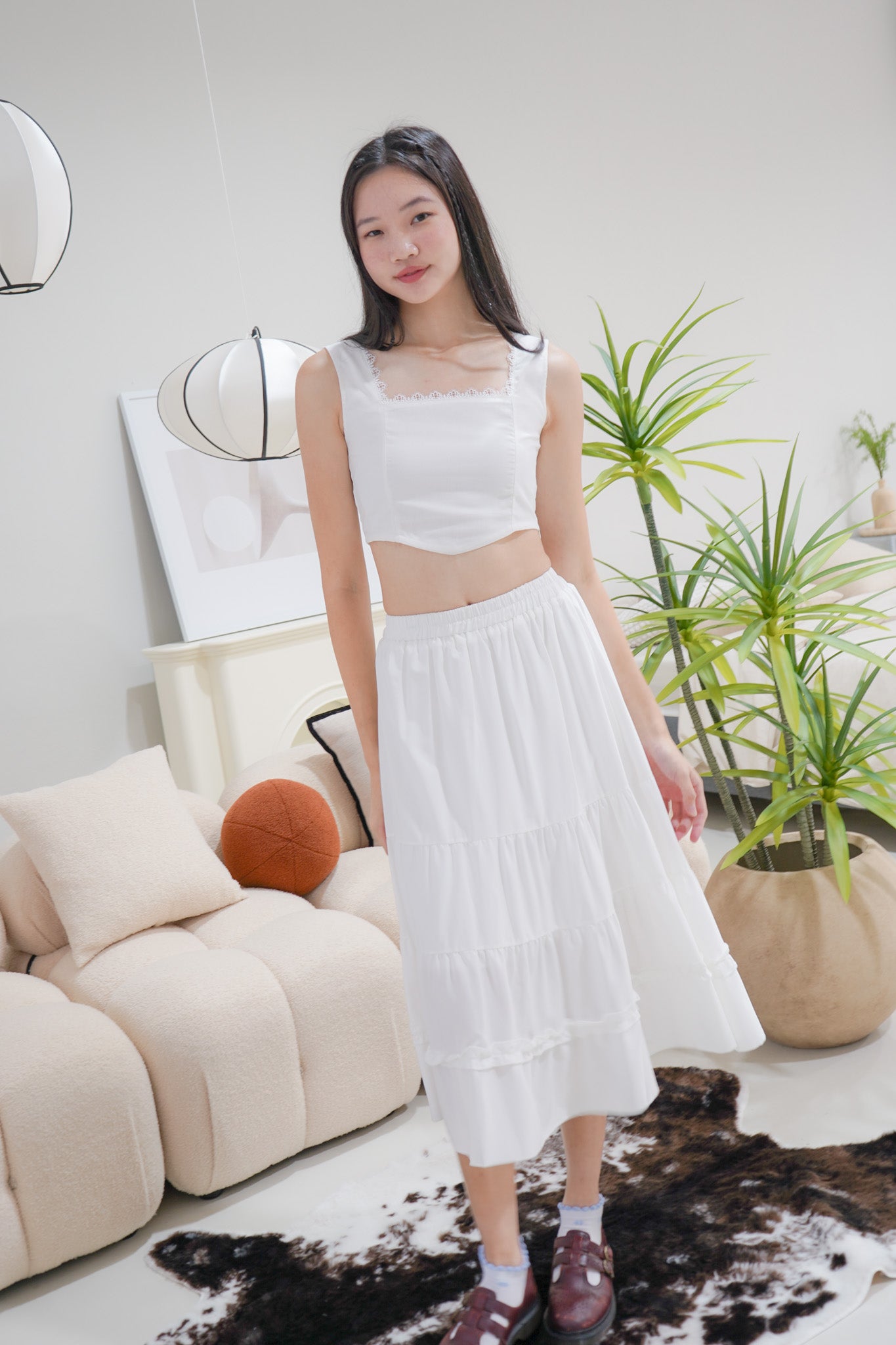 Lacie Sleeveless Crop Top (White)