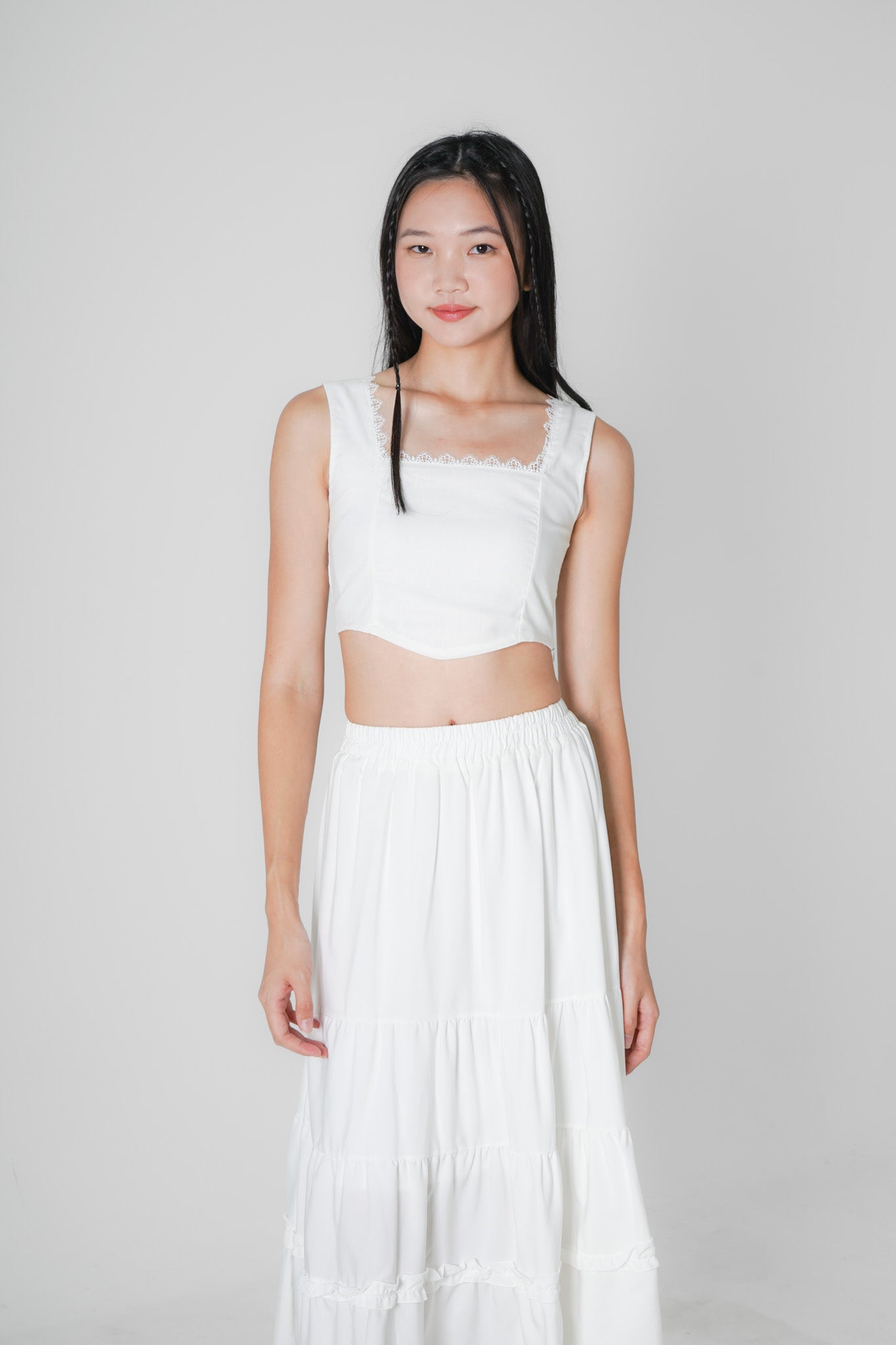 Lacie Sleeveless Crop Top (White)