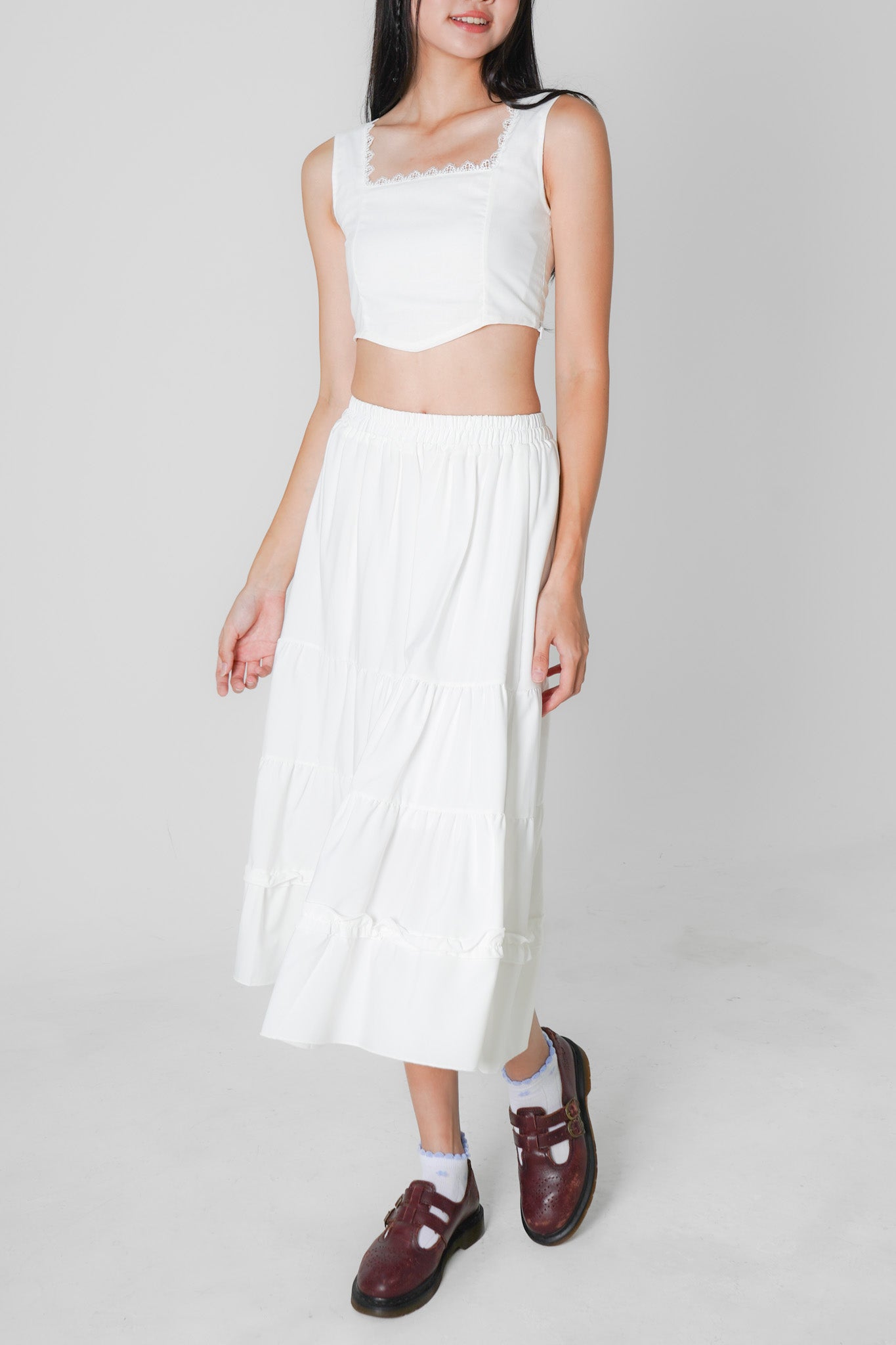 Lacie Sleeveless Crop Top (White)