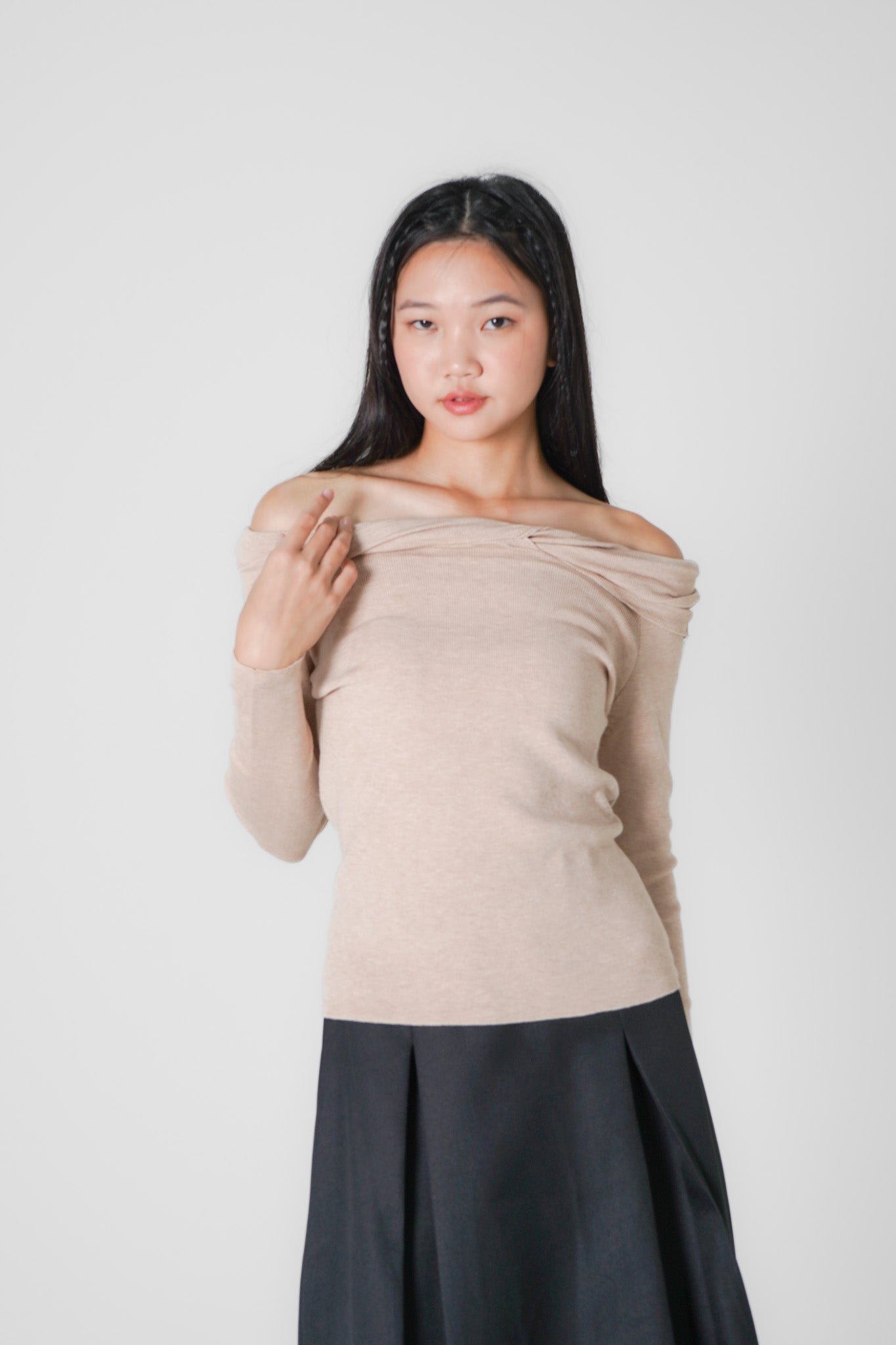 Austen Off Shoulder Knitted Top (Khaki)