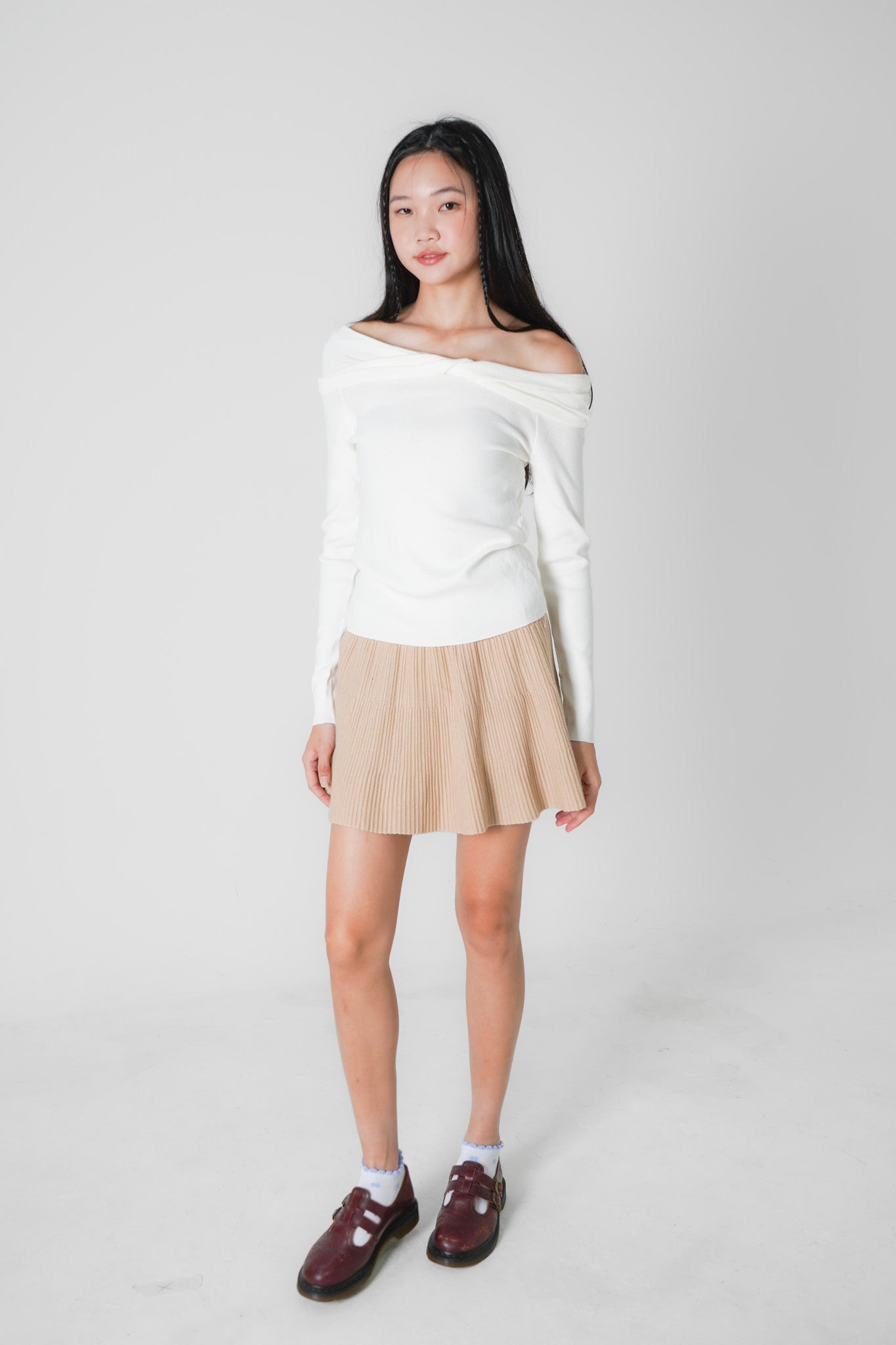 Gracie Pleated Mini Skirt (Khaki)