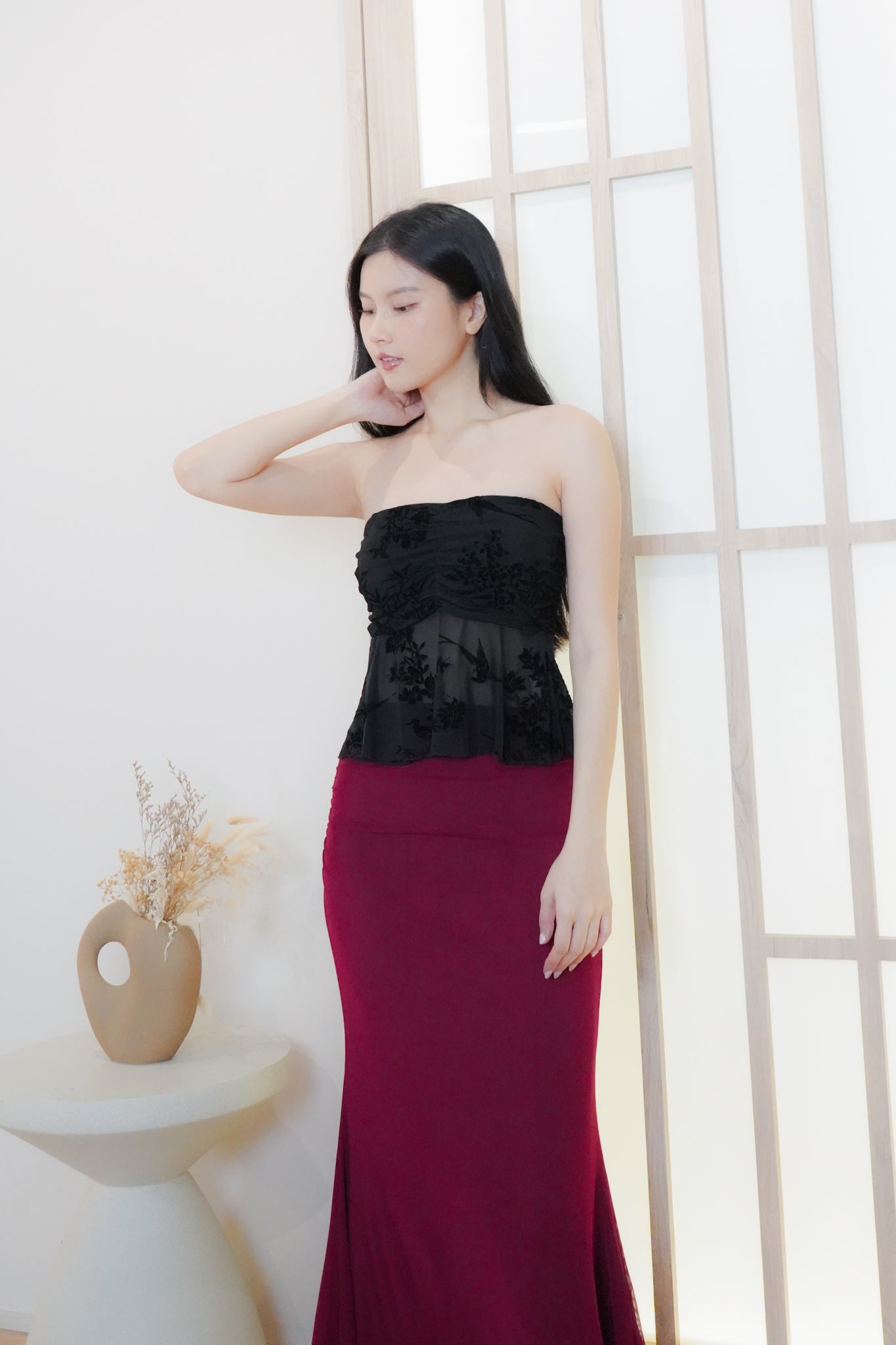 Jia Mesh Floral Top (with removable straps) (Black)