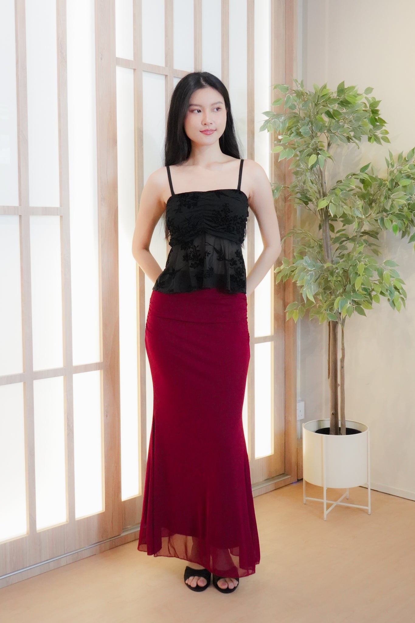 Ning Mesh Mermaid Skirt (Red)