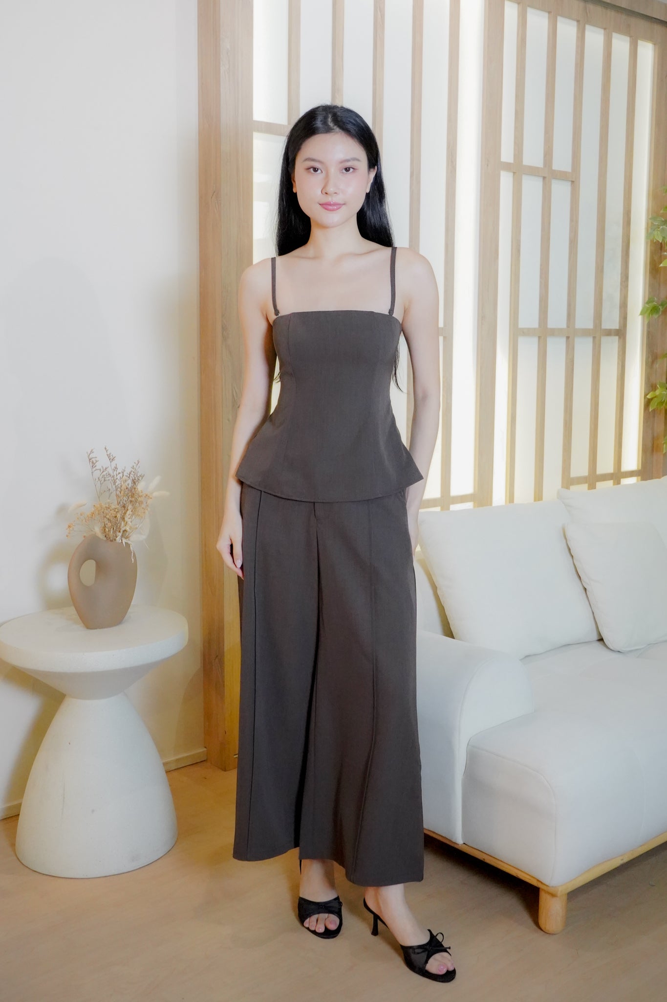 Zia Pintuck Wide Leg Pants (Brown)