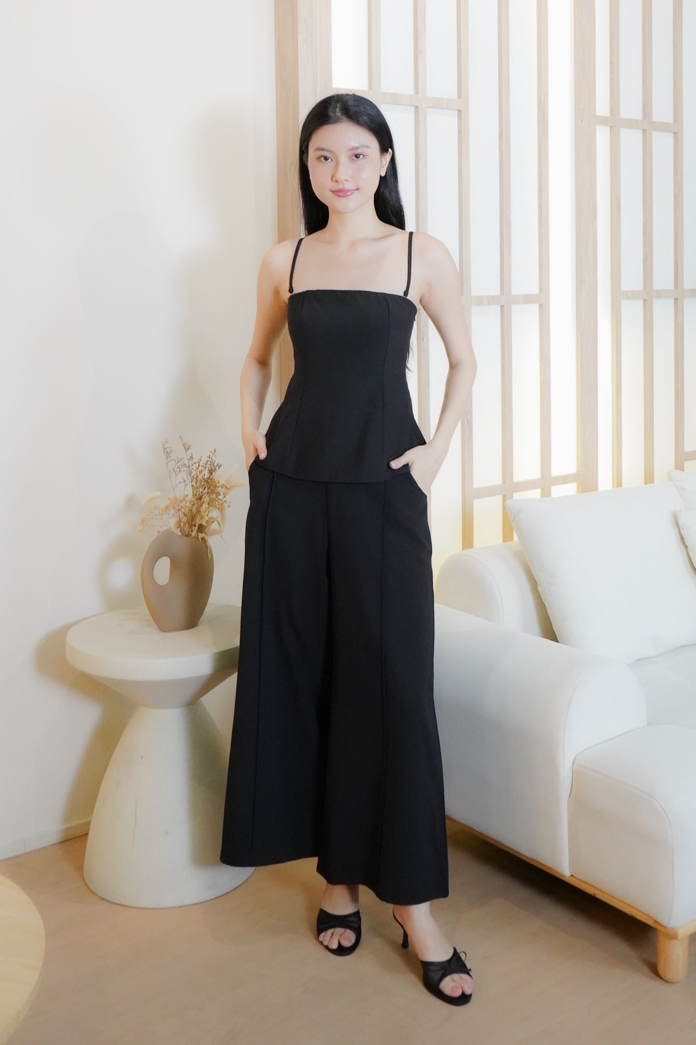 Zia Pintuck Wide Leg Pants (Black)