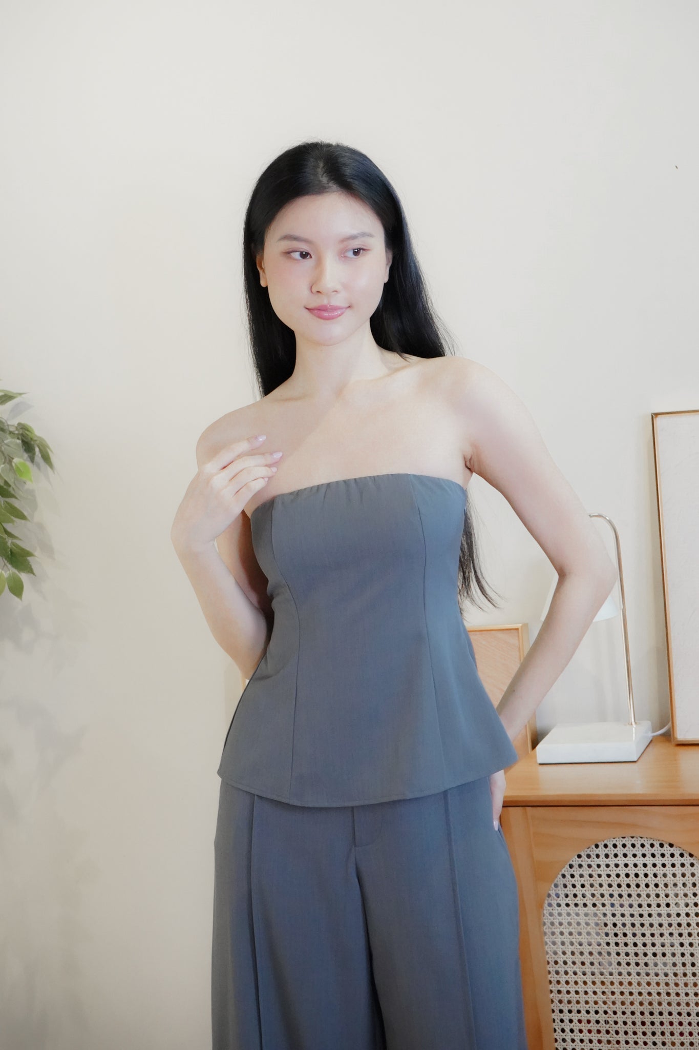Zia Longline Top (with removable straps) (Grey)