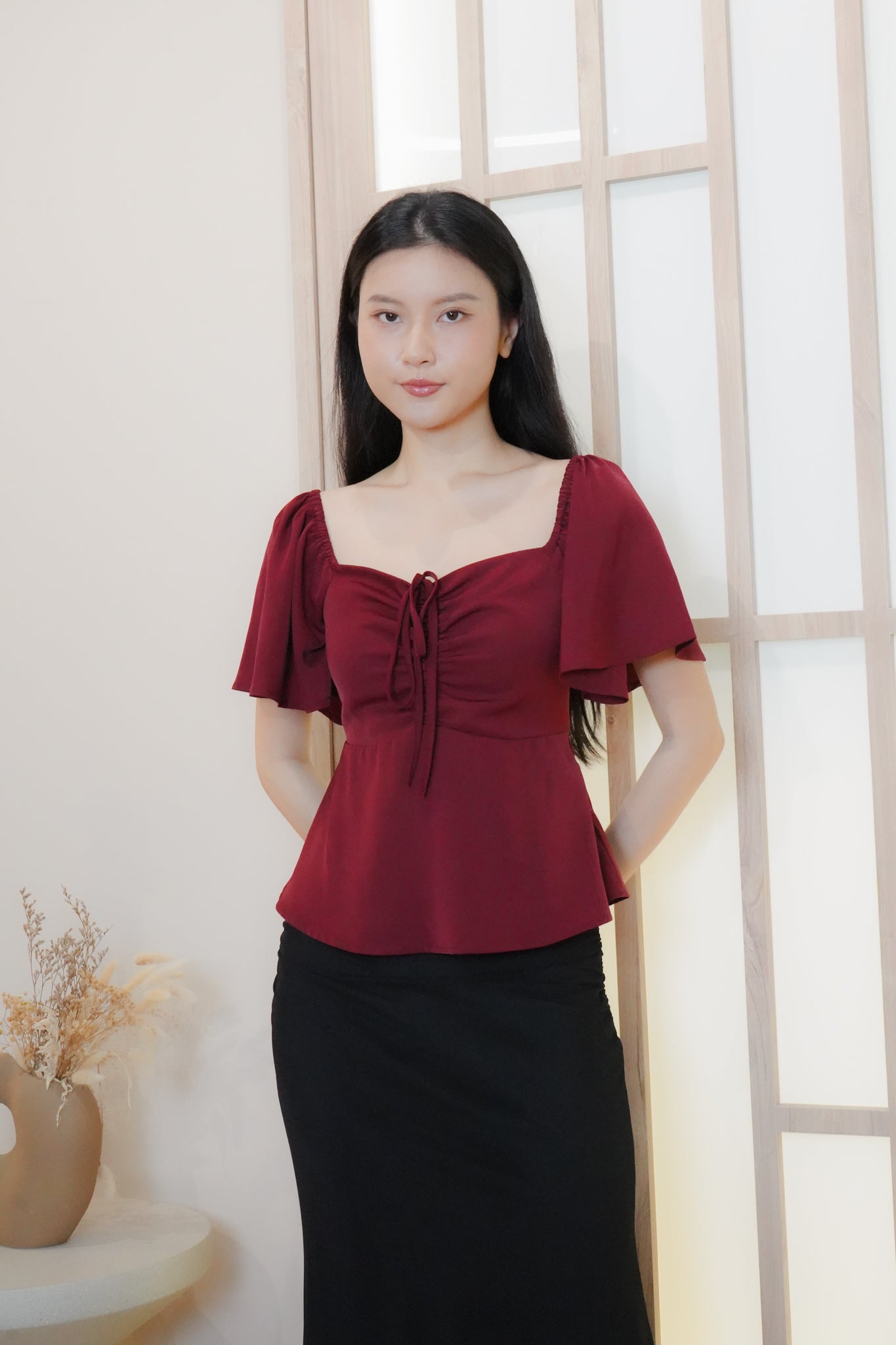 Aria Flutter Sweetheart Top (Maroon)
