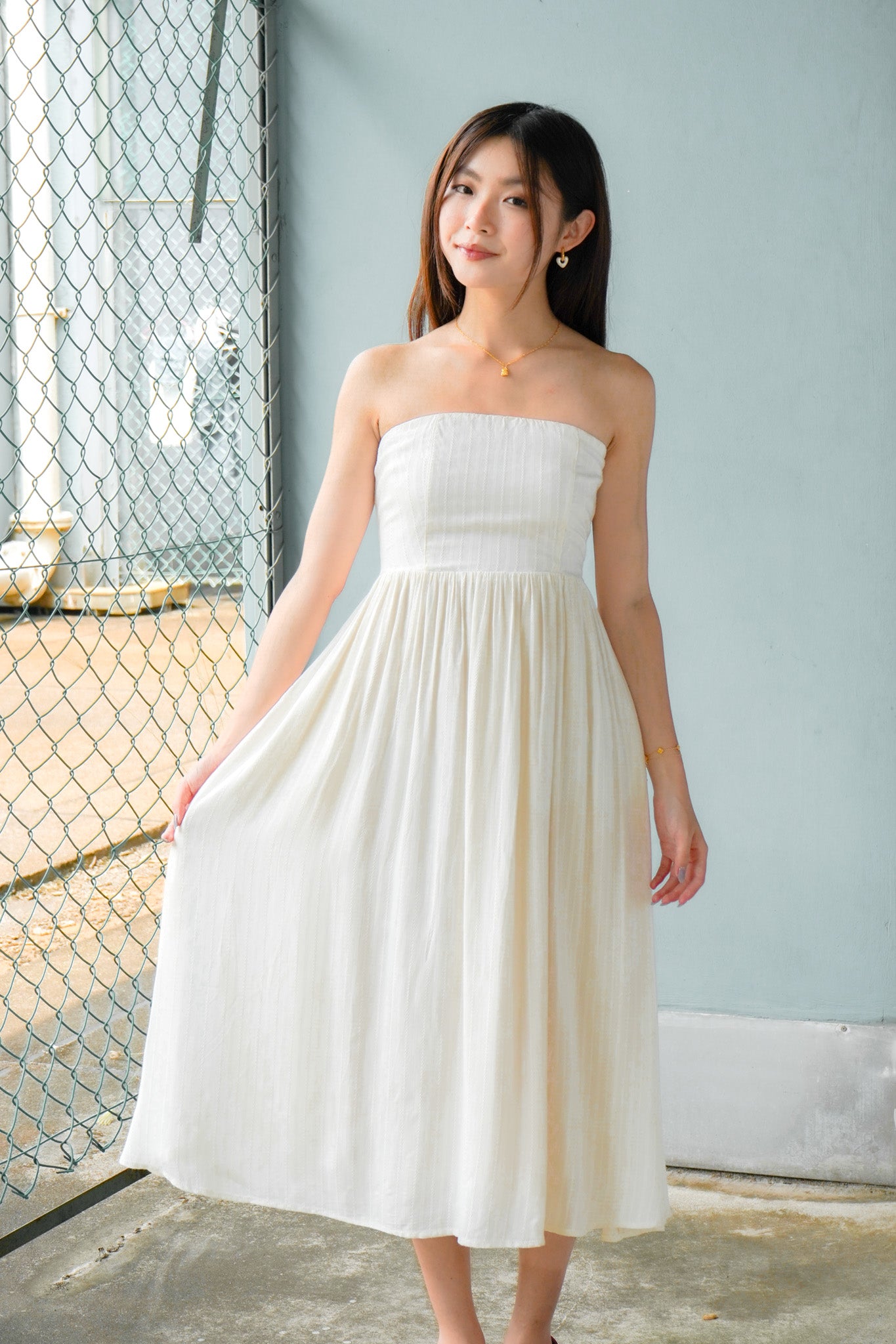 Sophia Tube Gathered Dress (Cream)