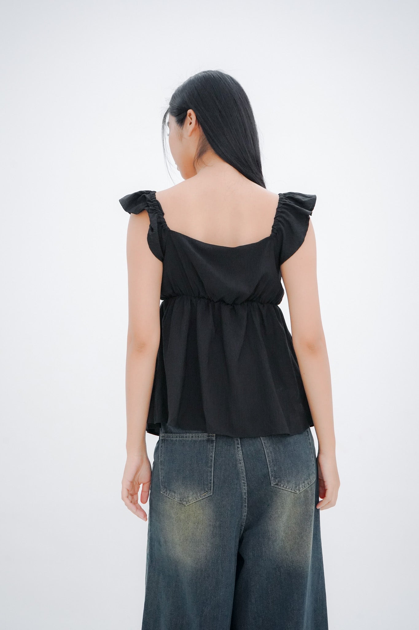 Ivy Flutter Longline Top (Black)