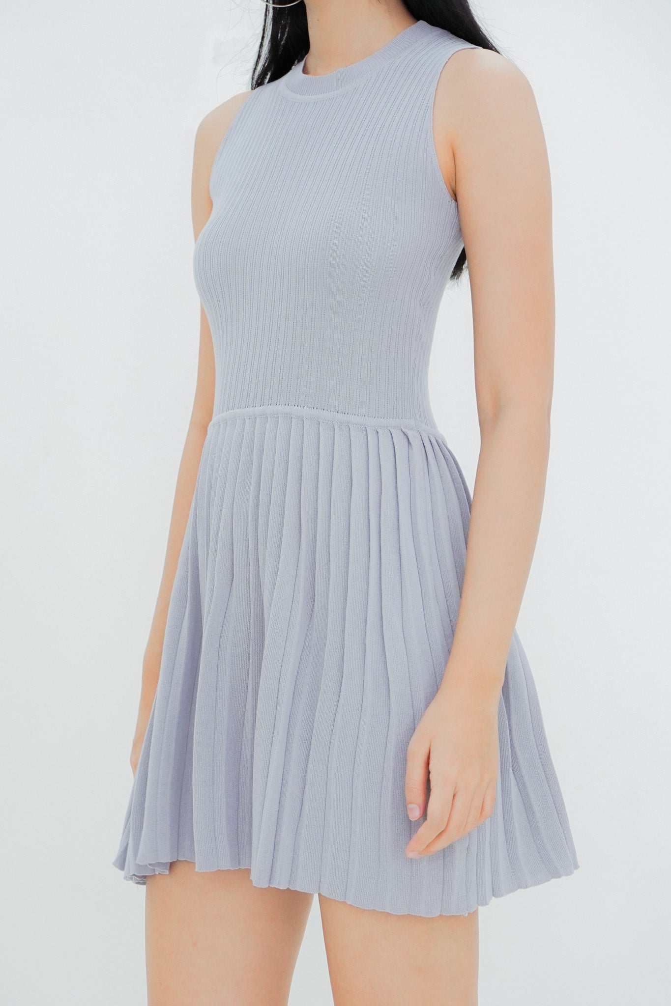 Jordyn Pleated Knit Dress (Grey)