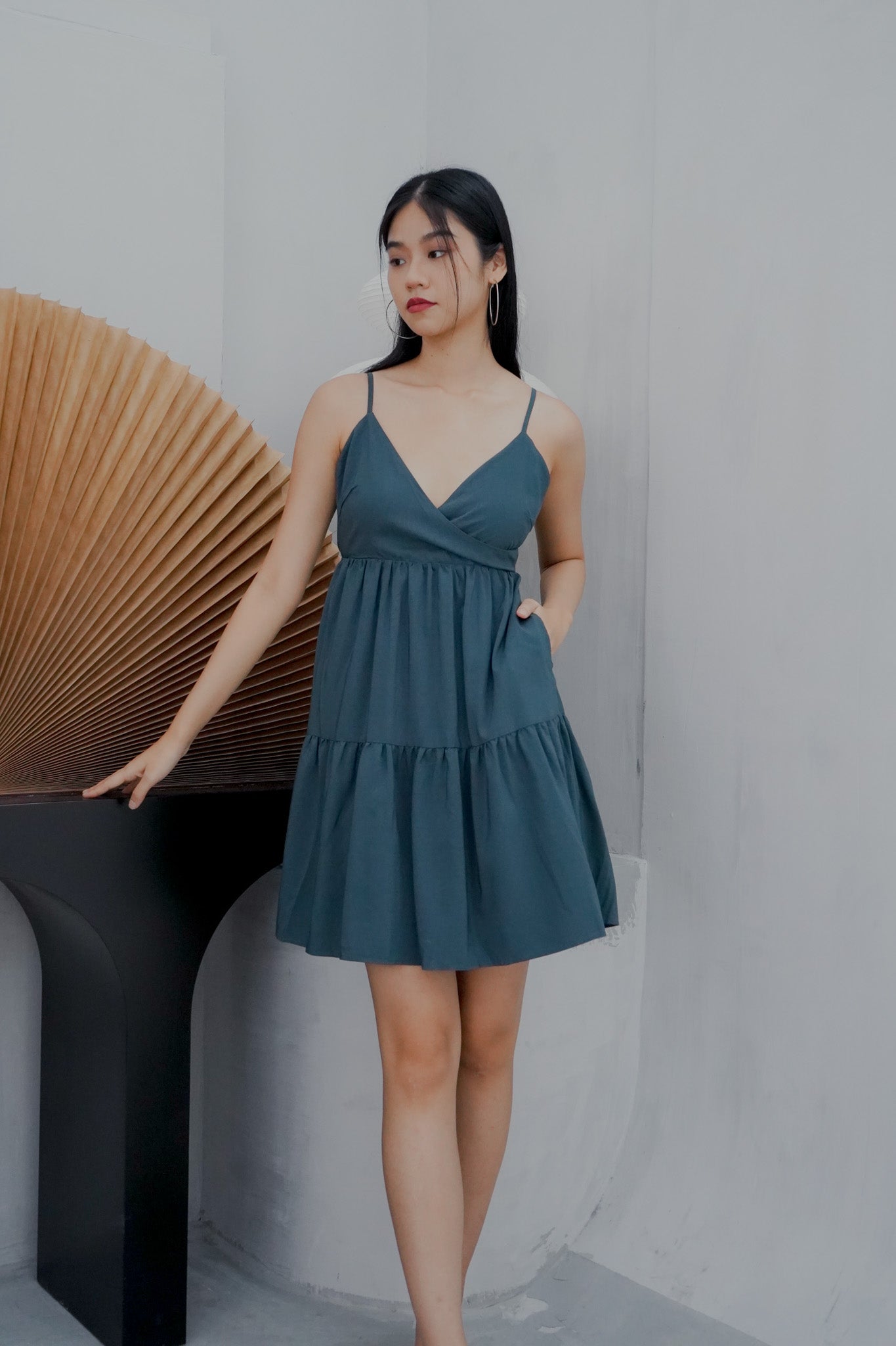 Aspen Overlap Tie Back Dress (Forest Green)