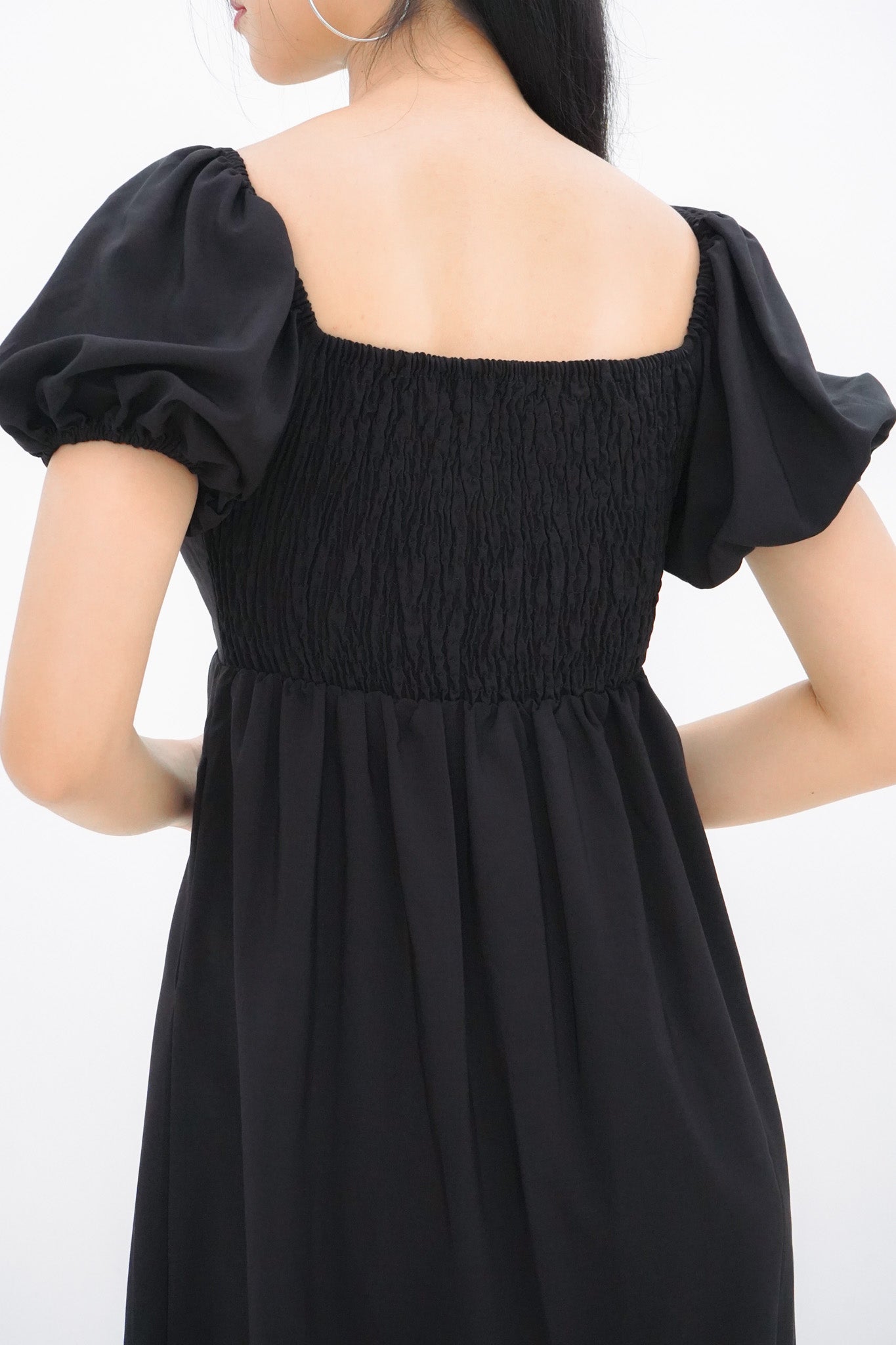 Dakota Padded Puff Sleeve Dress with Cut-out (Black)